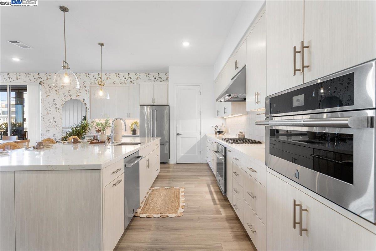 2250 Kilowatt Way # 206