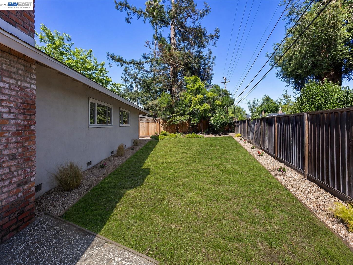 4875 Pepperwood Way