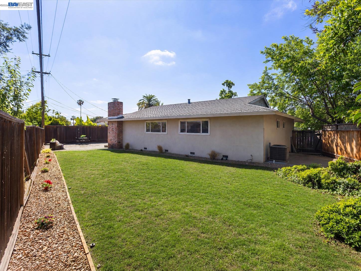 4875 Pepperwood Way