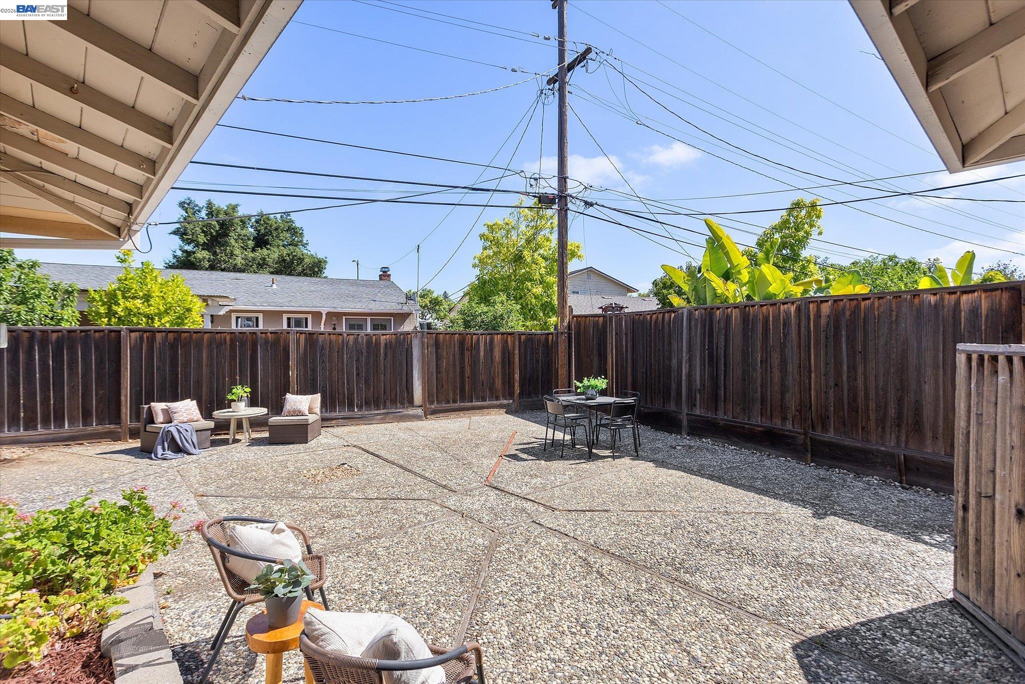 4875 Pepperwood Way