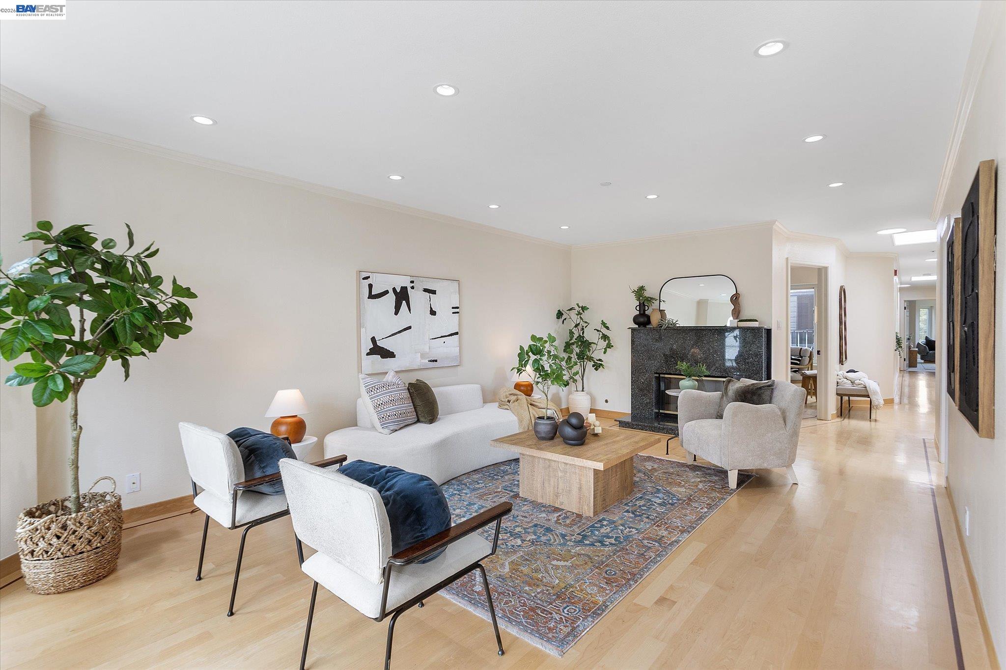20 Dorado Ter Unit: Penthouse
