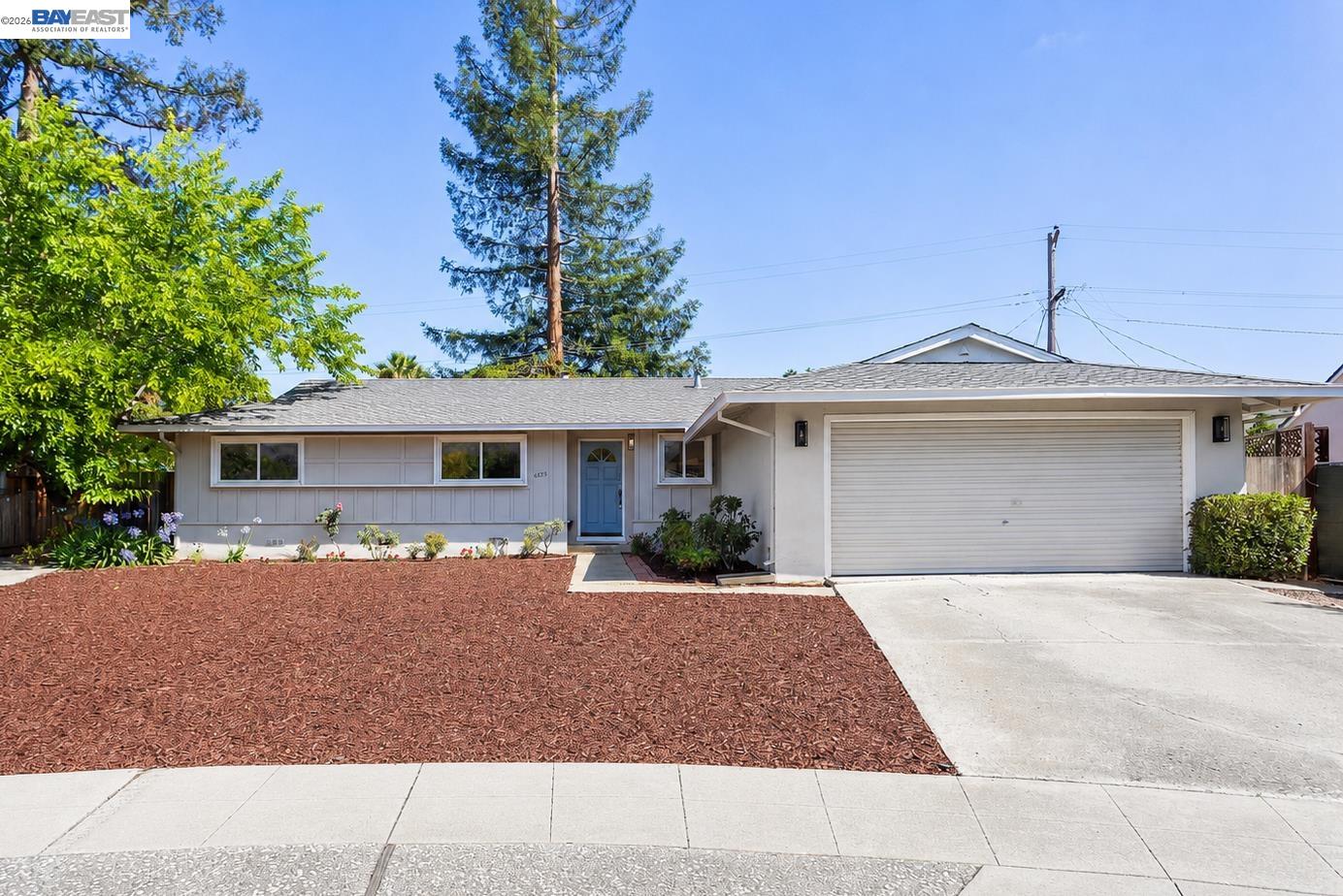 4875 Pepperwood Way