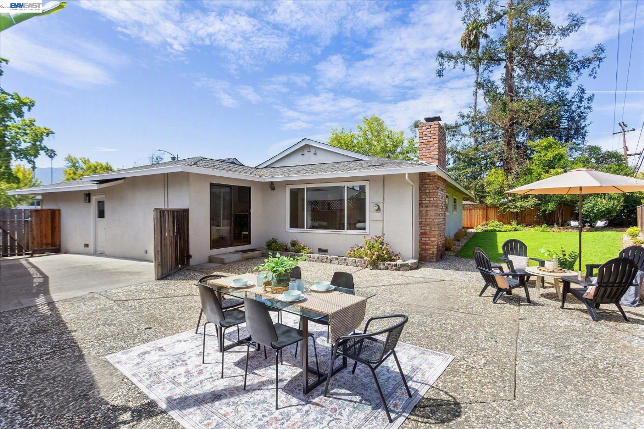 4875 Pepperwood Way