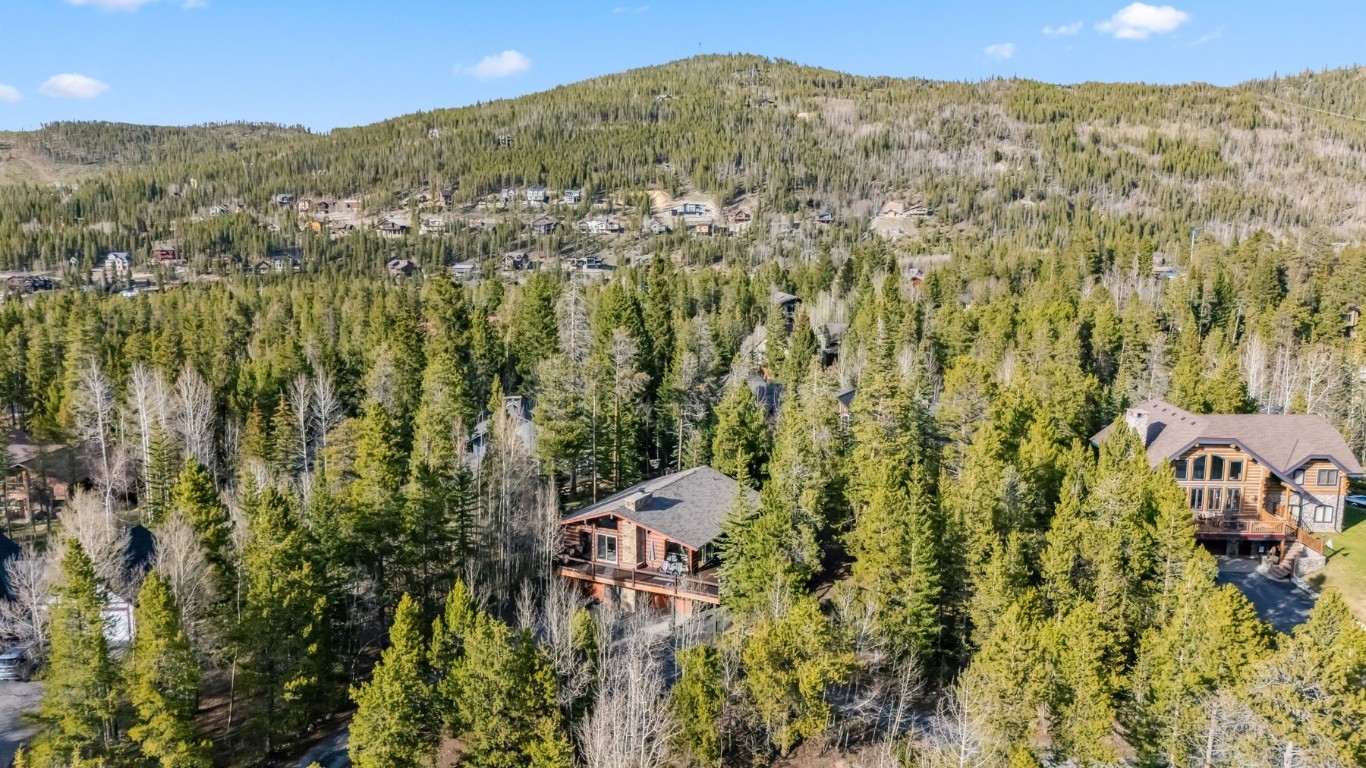 216 N Gold Flake TERRACE