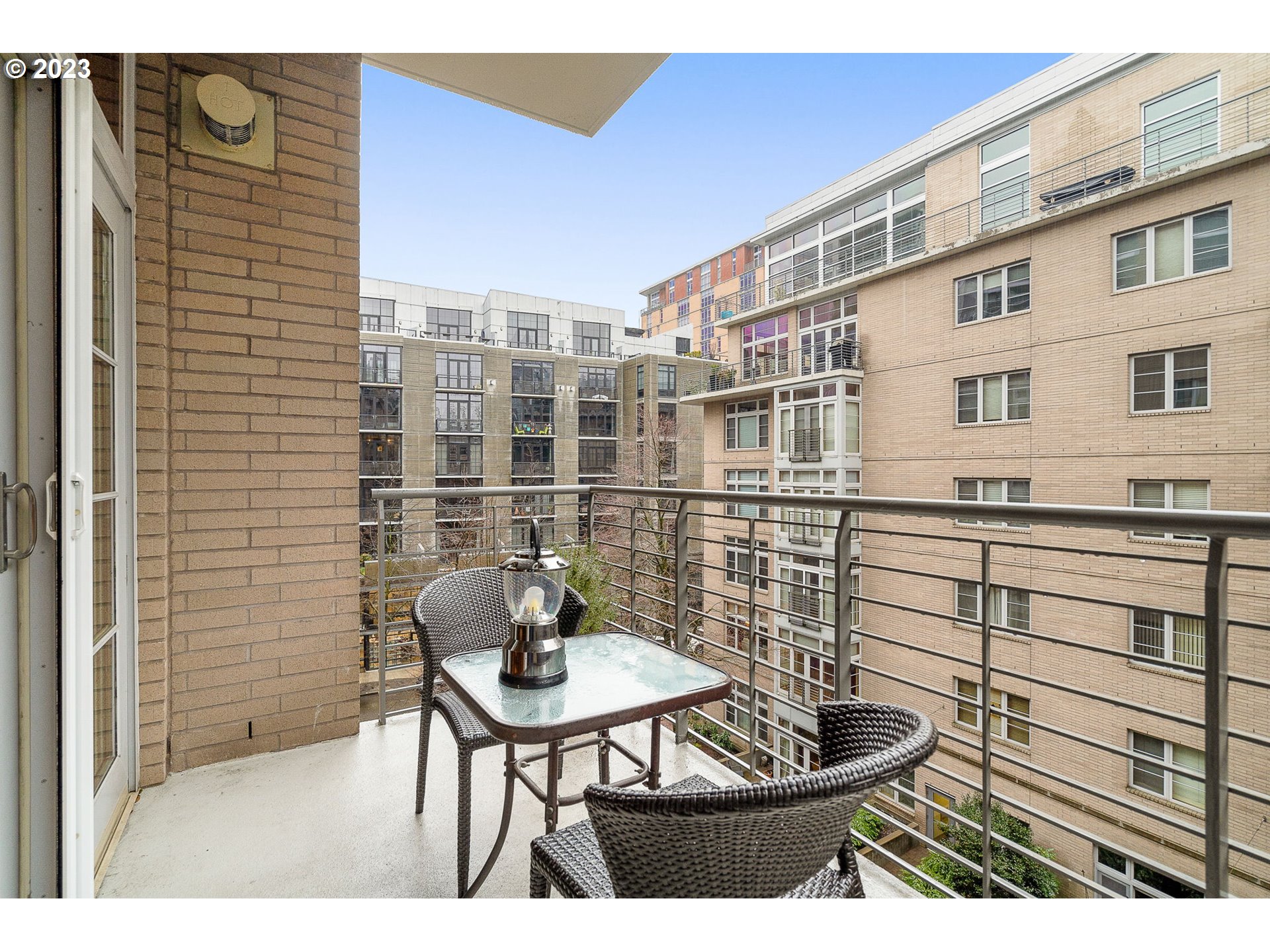 1133 NW 11TH AVE 415