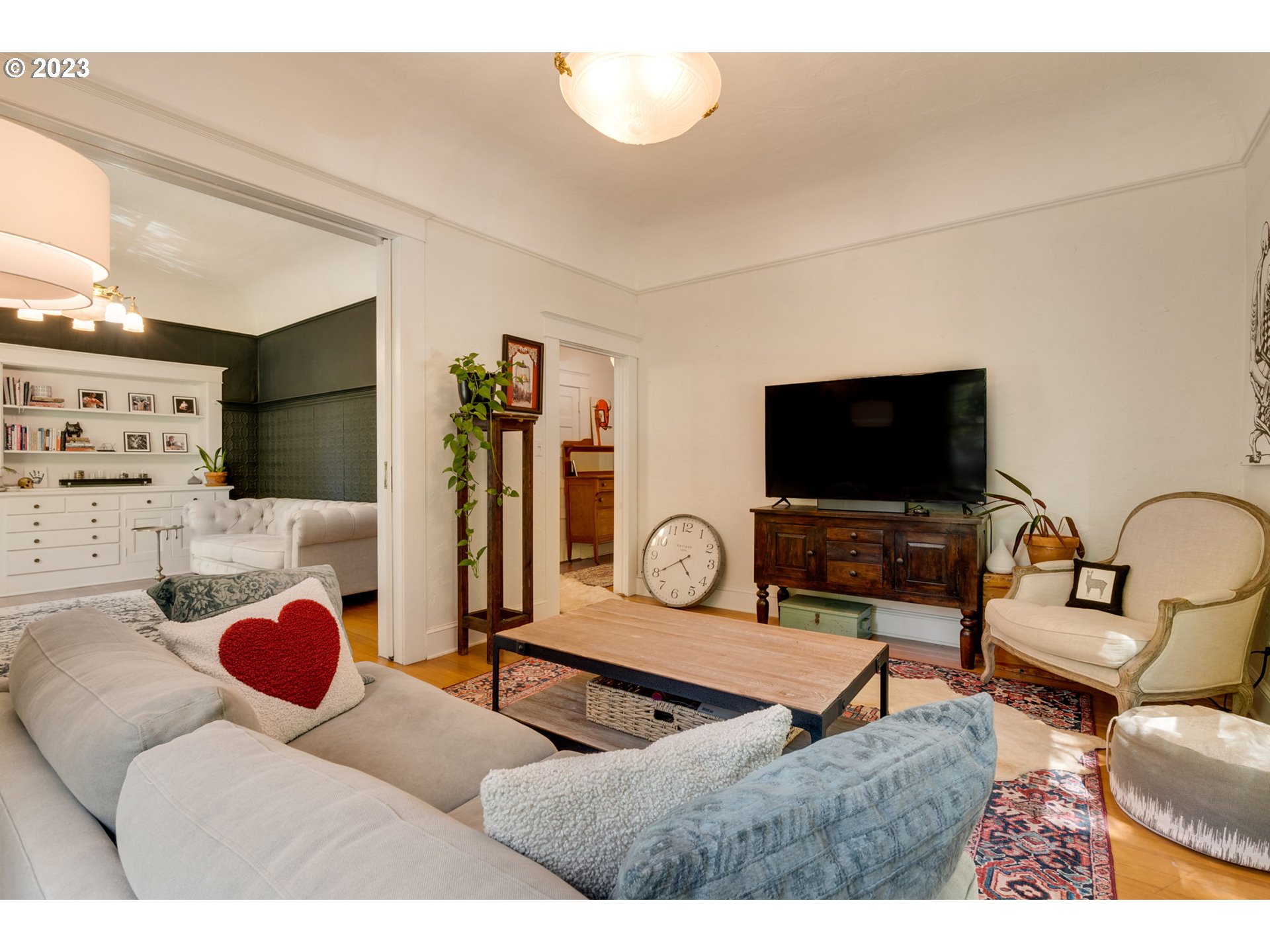 2129 NW NORTHRUP ST NW 1