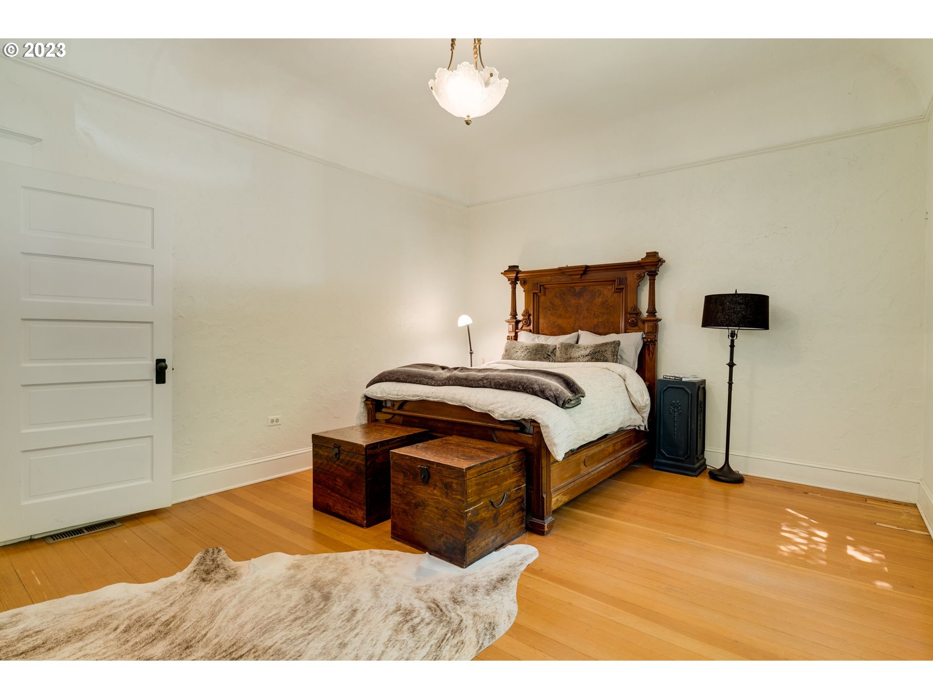 2129 NW NORTHRUP ST NW 1