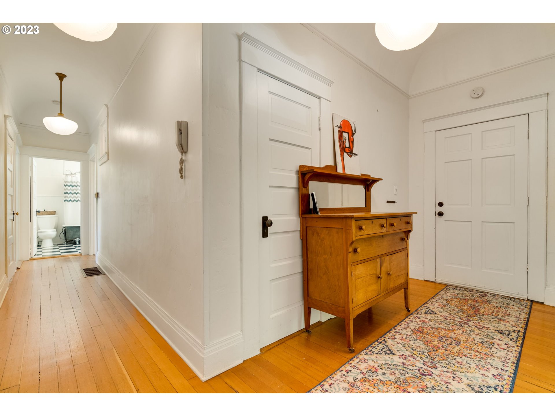 2129 NW NORTHRUP ST NW 1