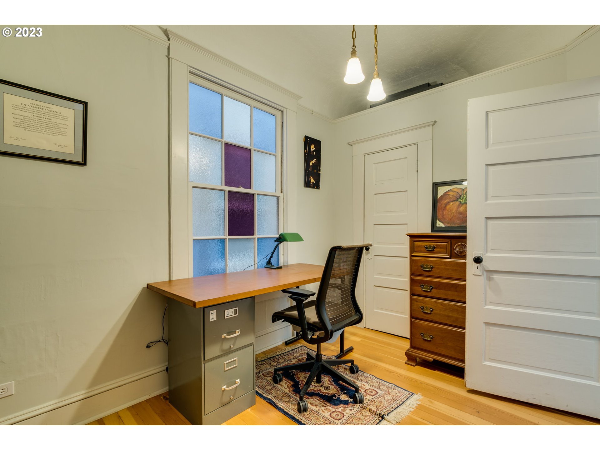 2129 NW NORTHRUP ST 12