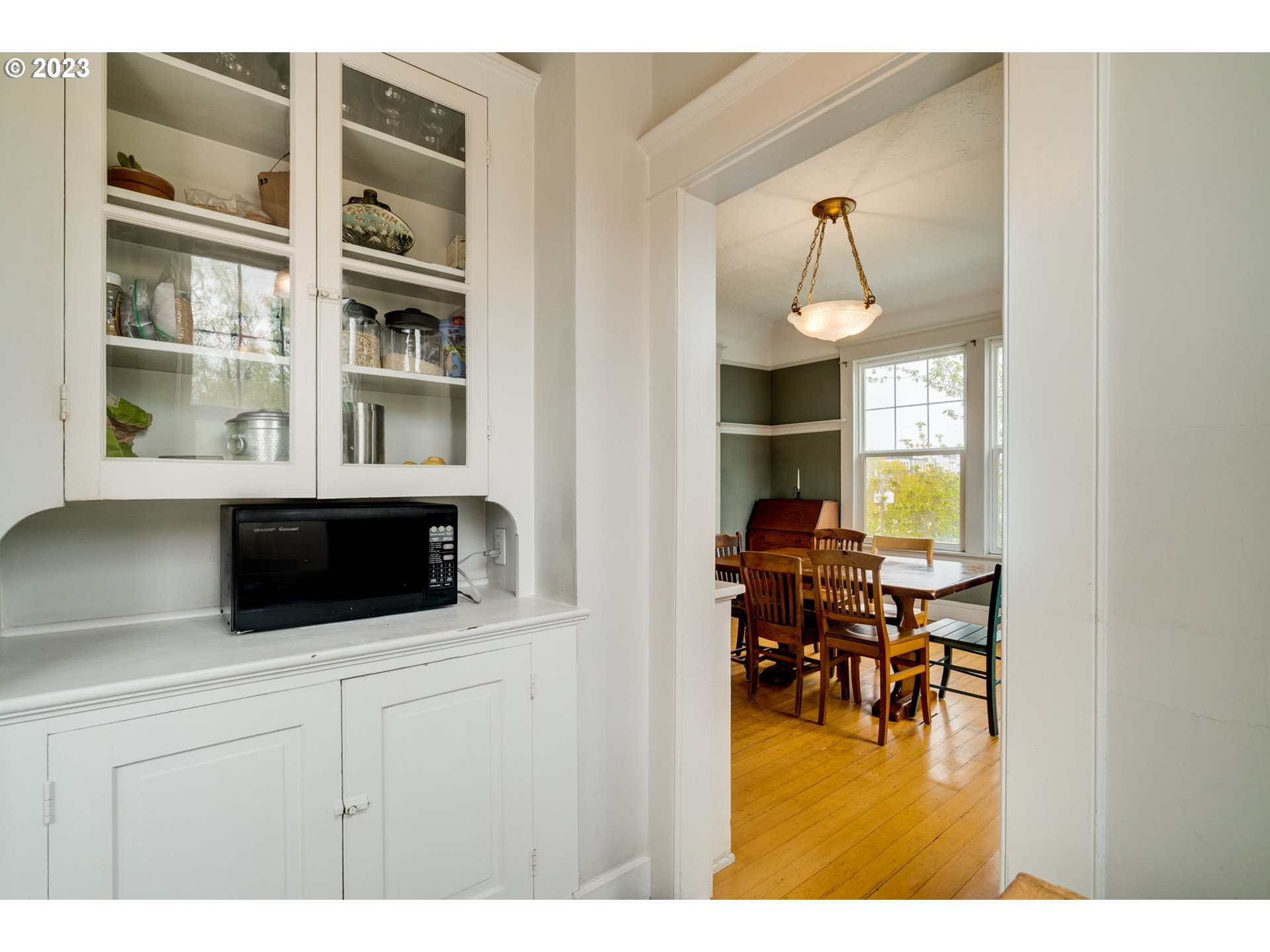 2129 NW NORTHRUP ST 12