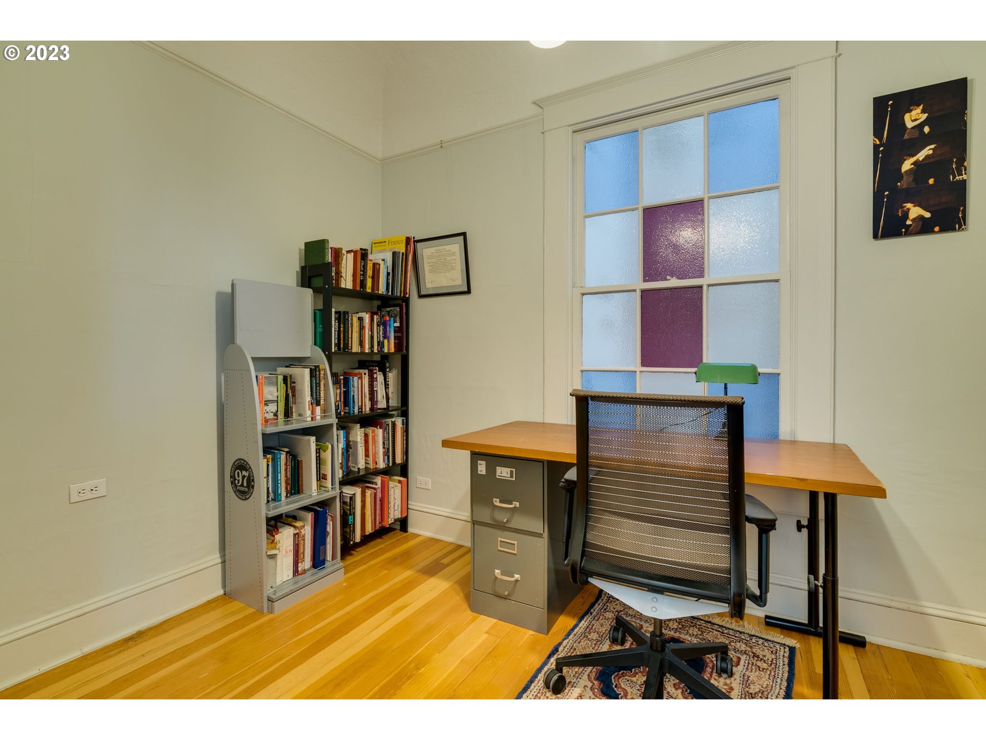 2129 NW NORTHRUP ST 12