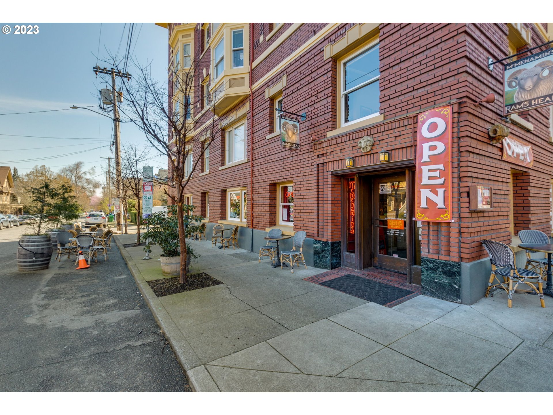 2129 NW NORTHRUP ST 12