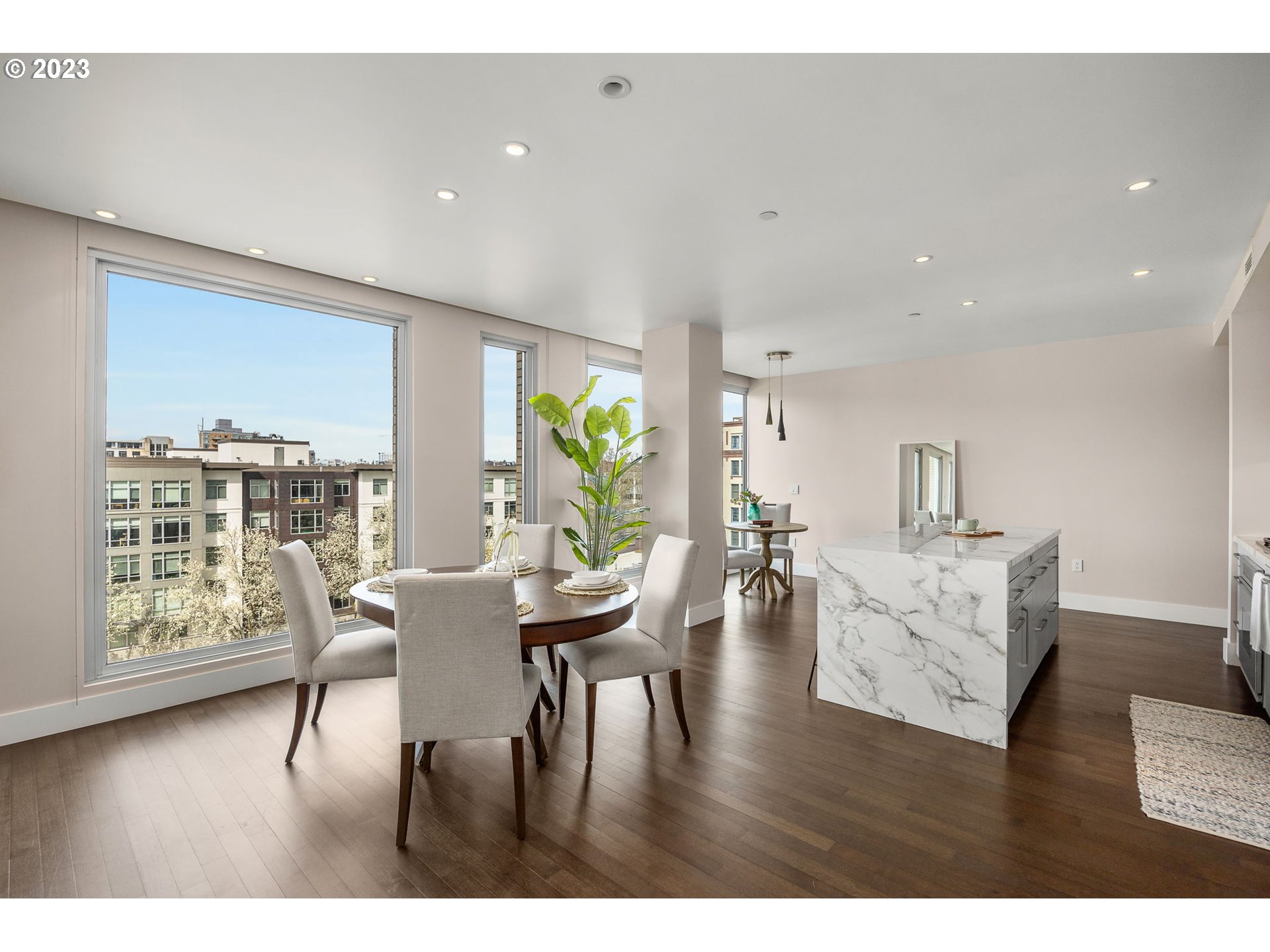 937 NW GLISAN ST 630