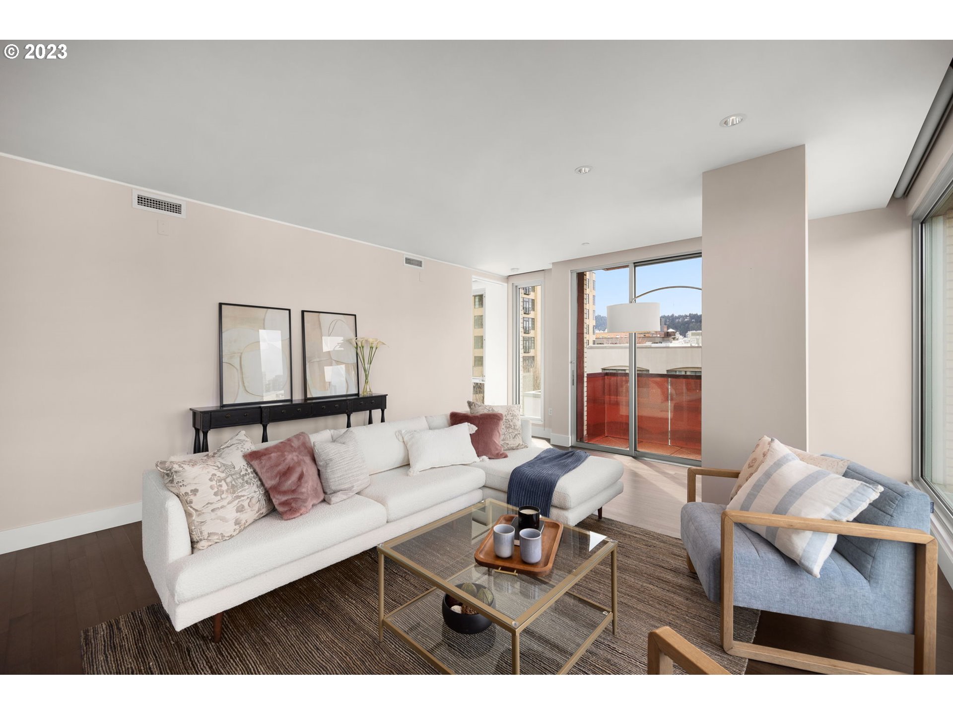 937 NW GLISAN ST 630