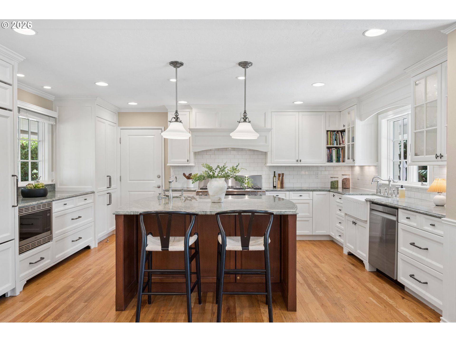 5120 SW SANTA MONICA CT