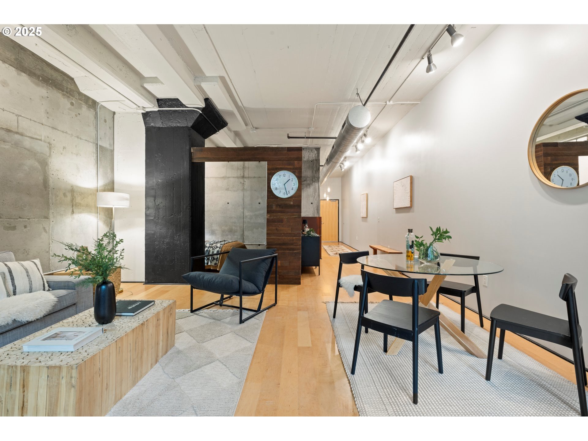 1400 NW IRVING ST 322, Portland Unit: 322