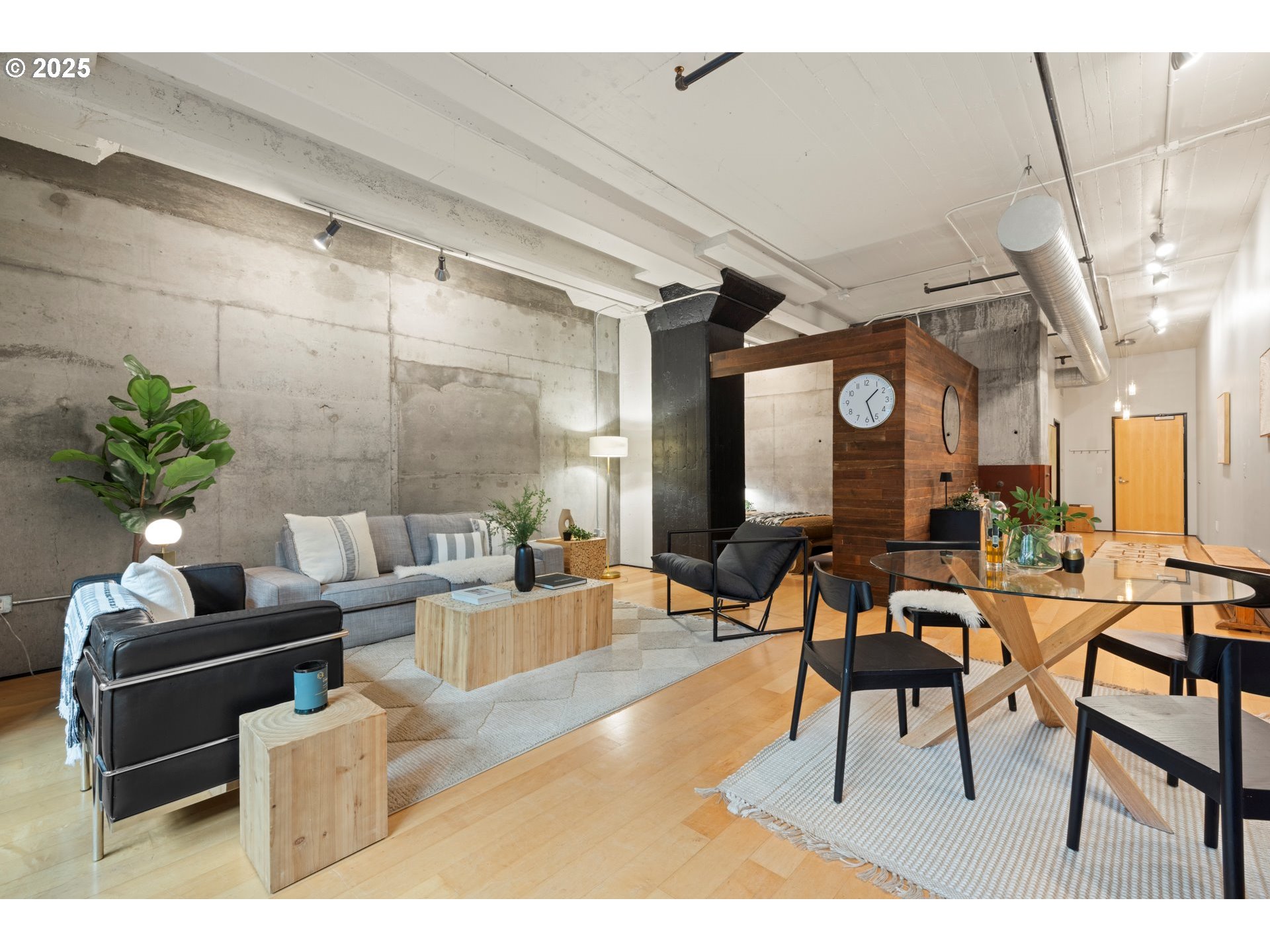 1400 NW IRVING ST 322, Portland Unit: 322