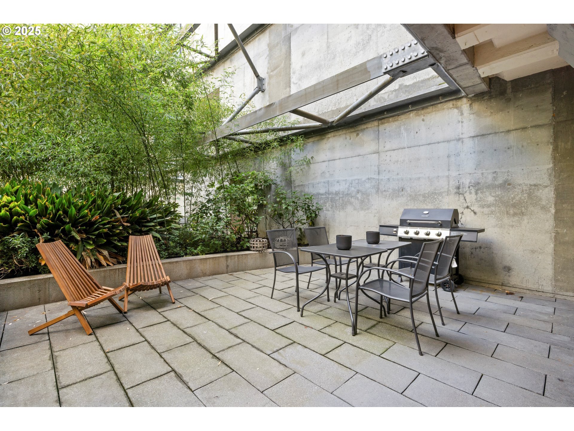 1400 NW IRVING ST 322, Portland Unit: 322