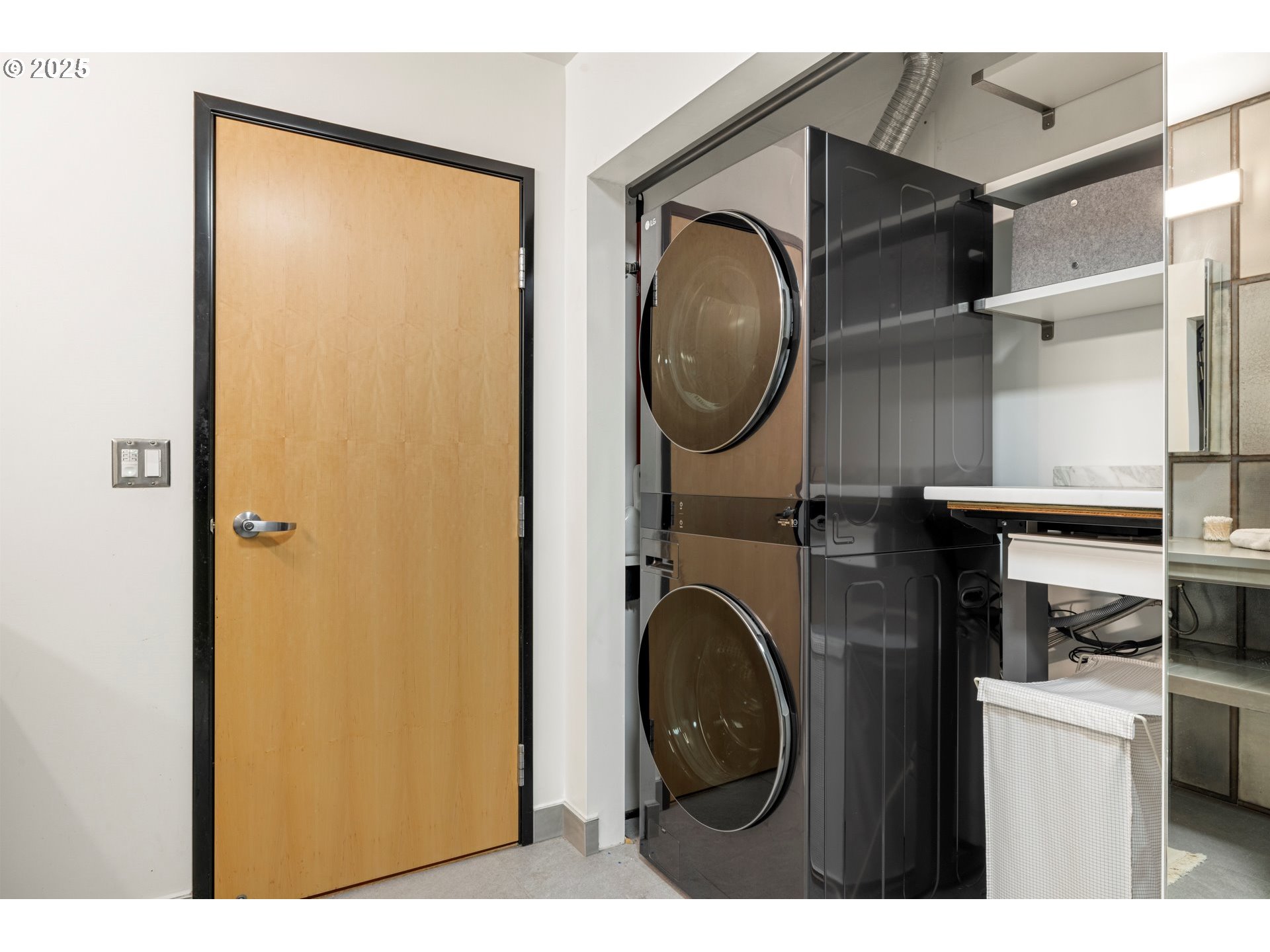 1400 NW IRVING ST 322, Portland Unit: 322