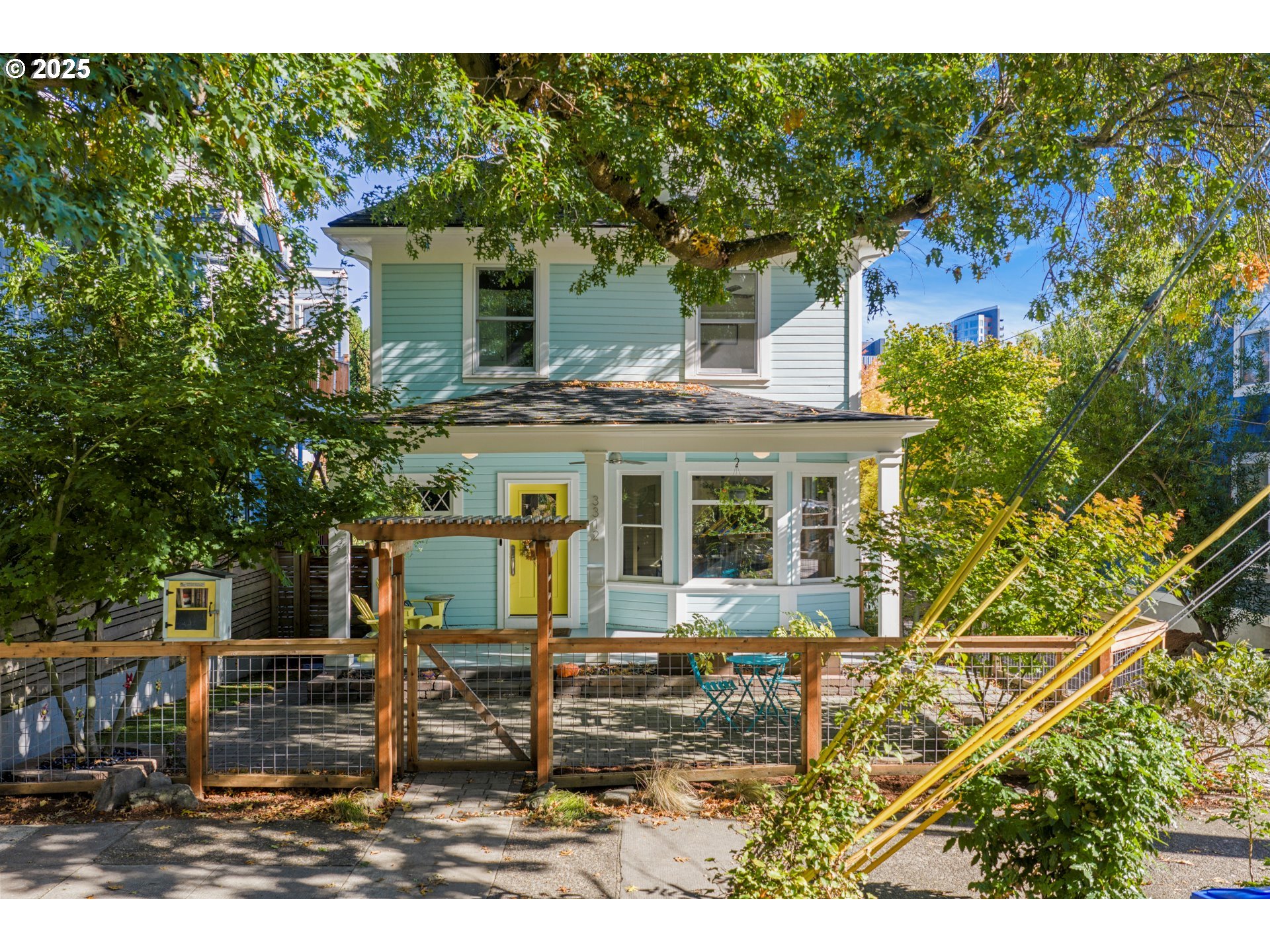 3312 S CORBETT AVE, Portland