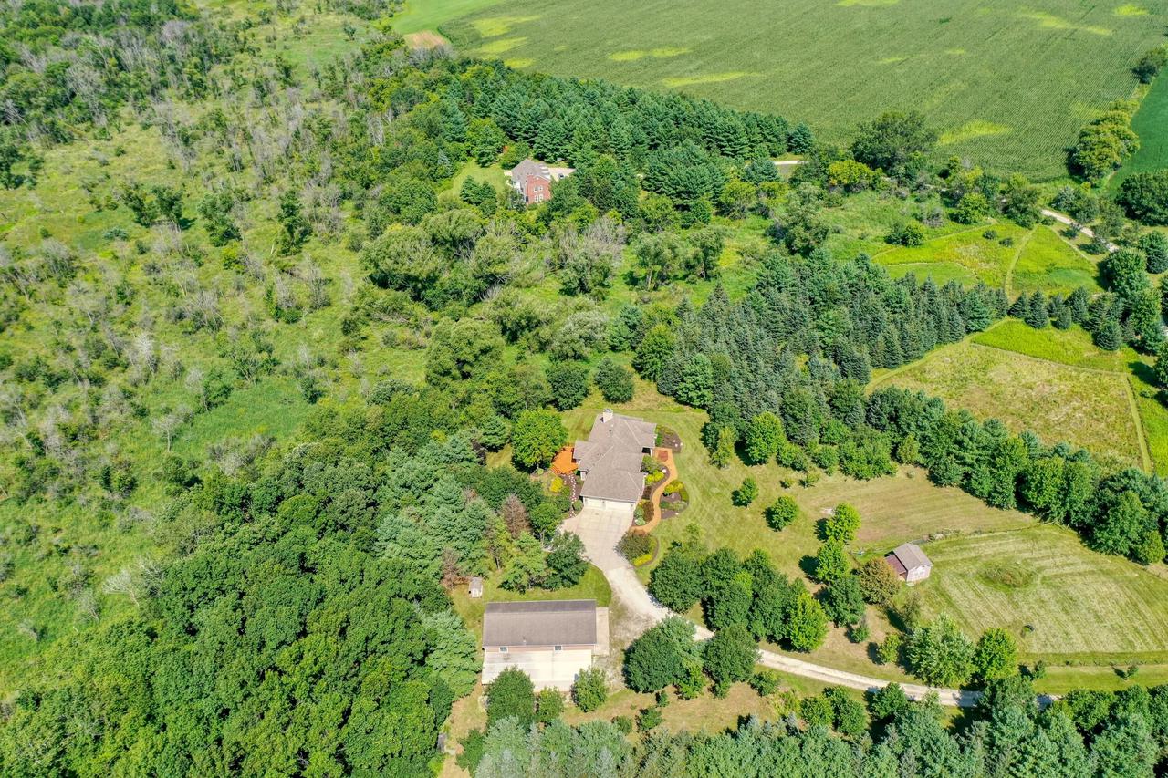 637 Mccarthy DR N North