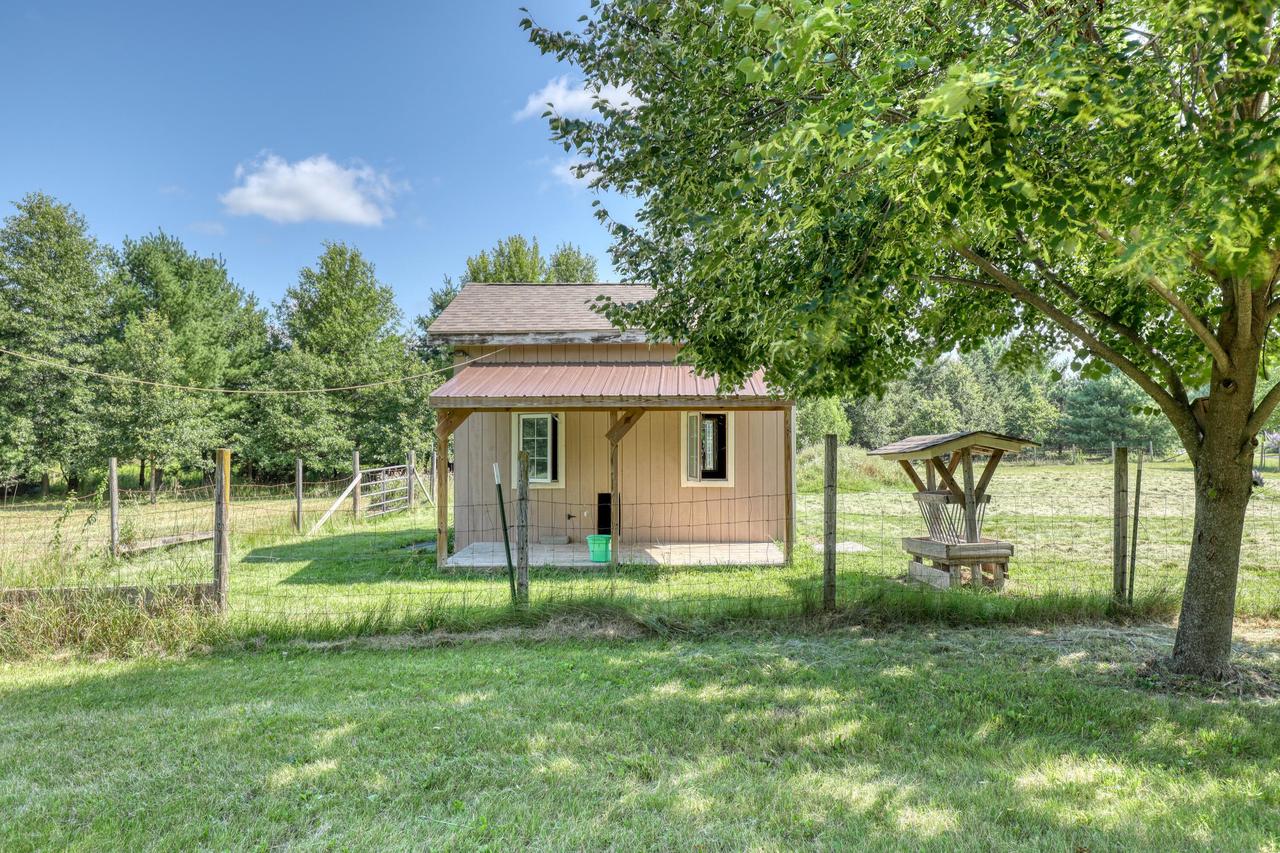 637 Mccarthy DR N North
