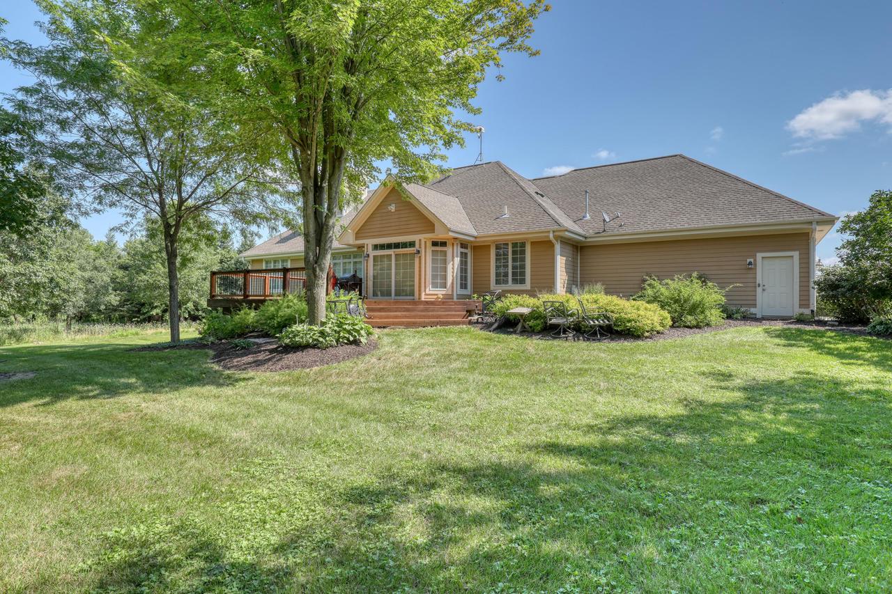 637 Mccarthy DR N North