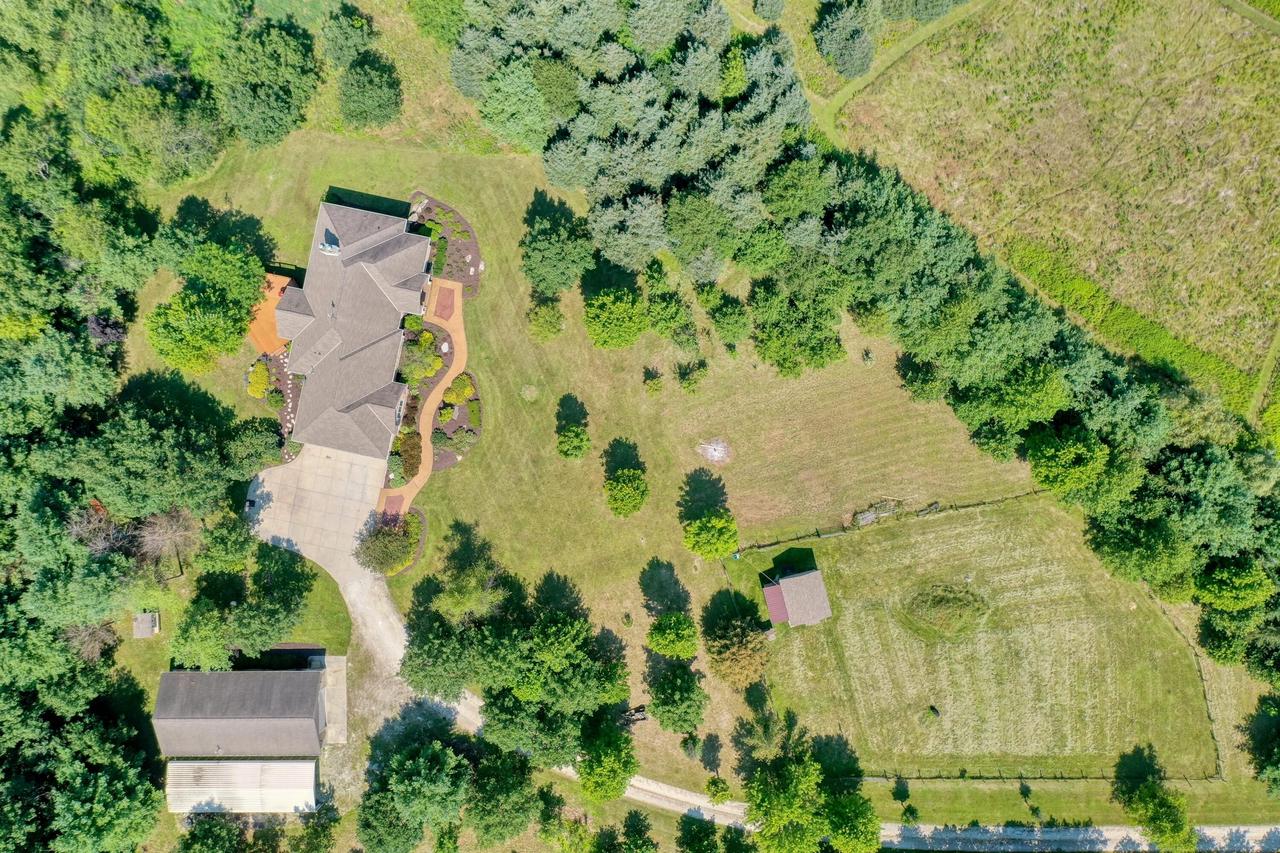 637 Mccarthy DR N North