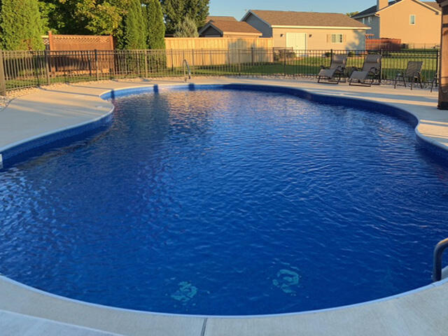 1401 Serena Ln