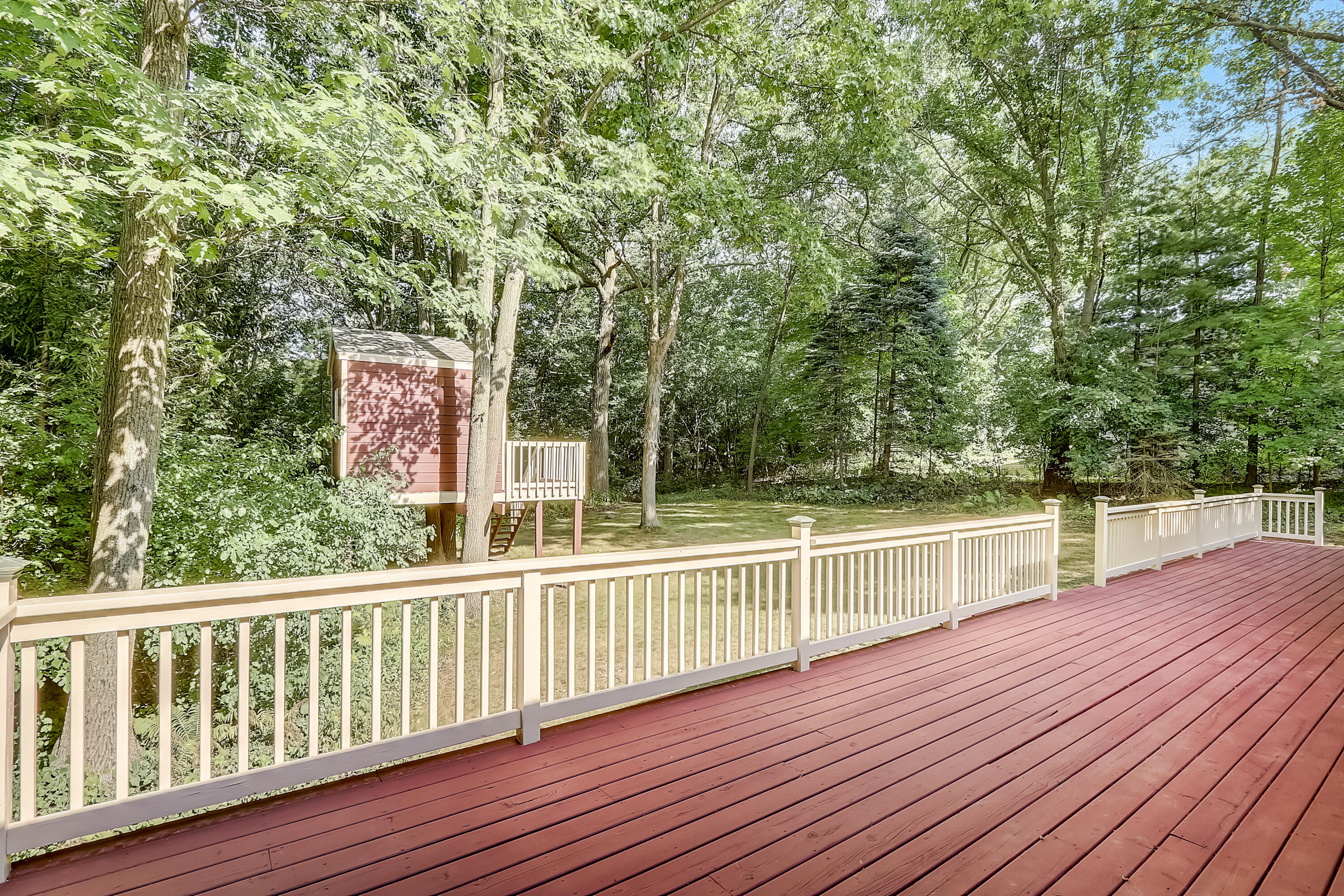 646 Cardiff Dr