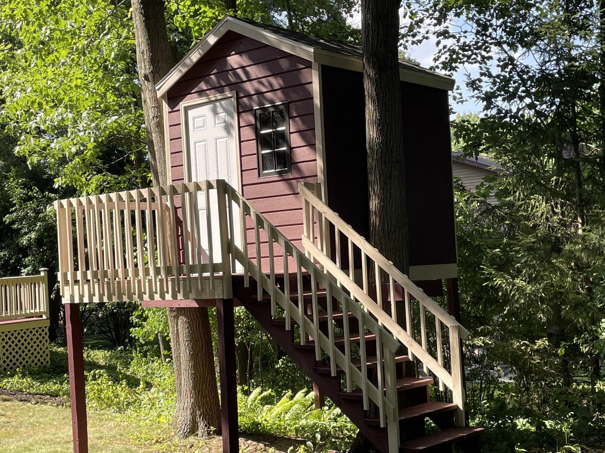 646 Cardiff Dr