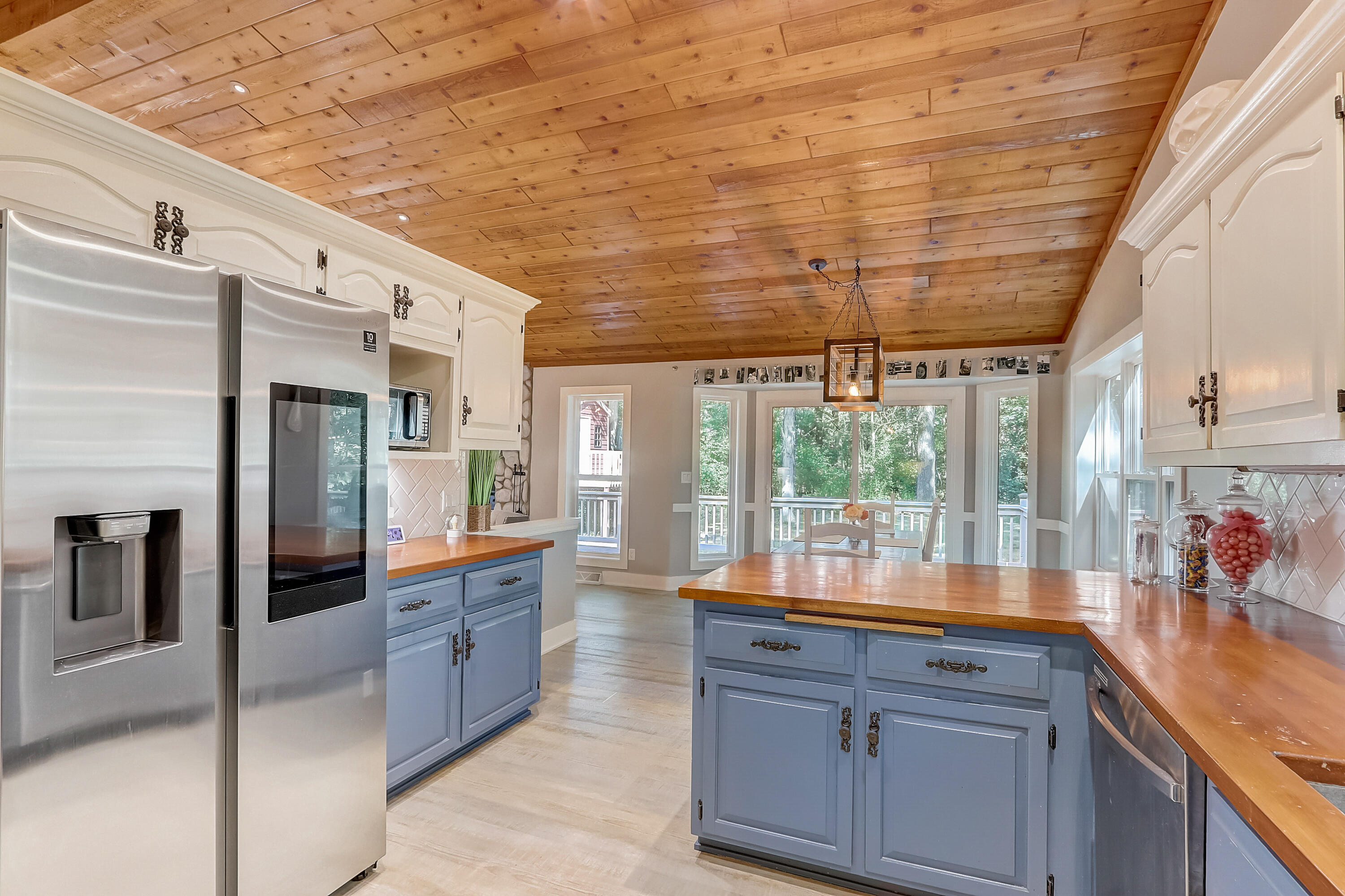 646 Cardiff Dr