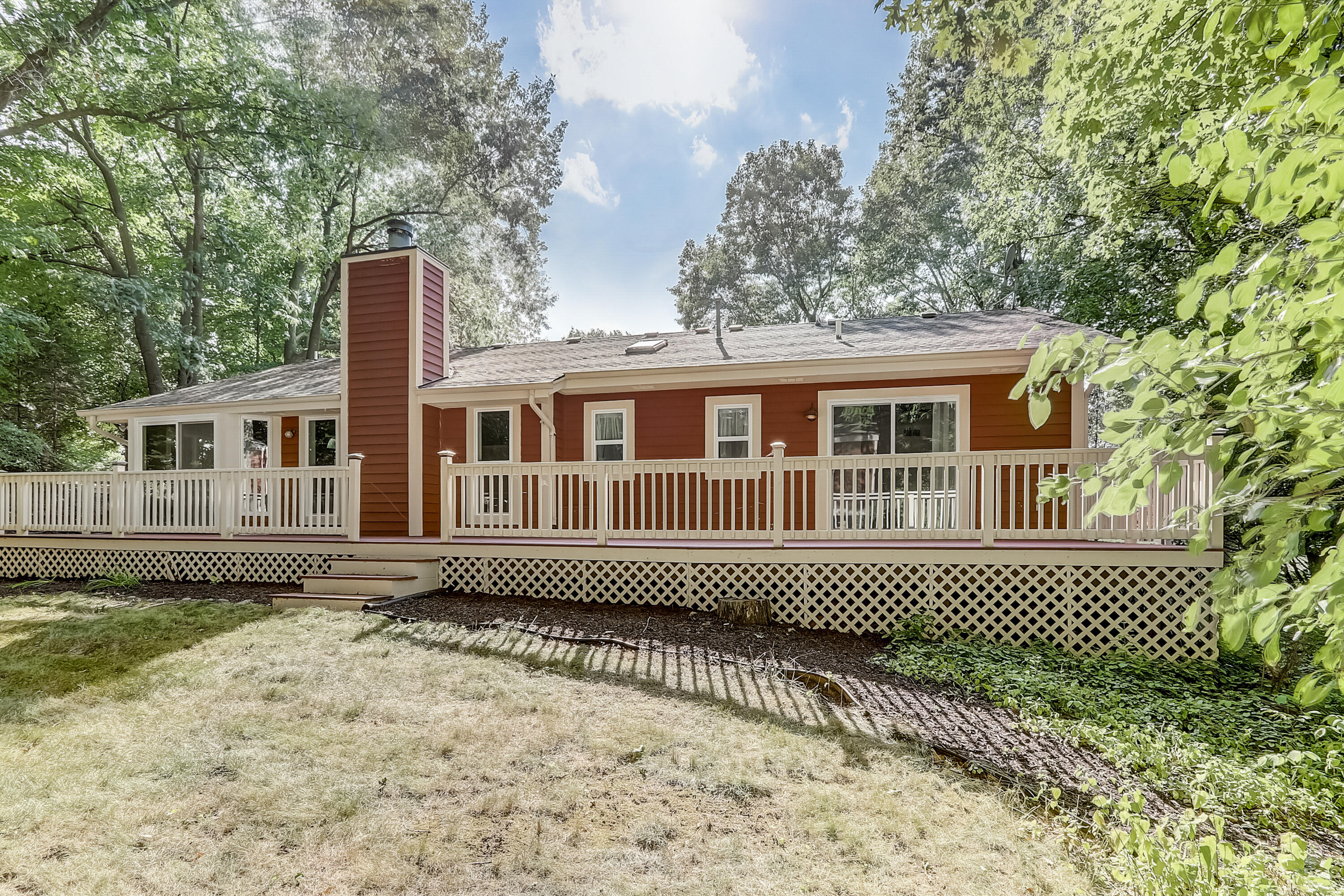 646 Cardiff Dr