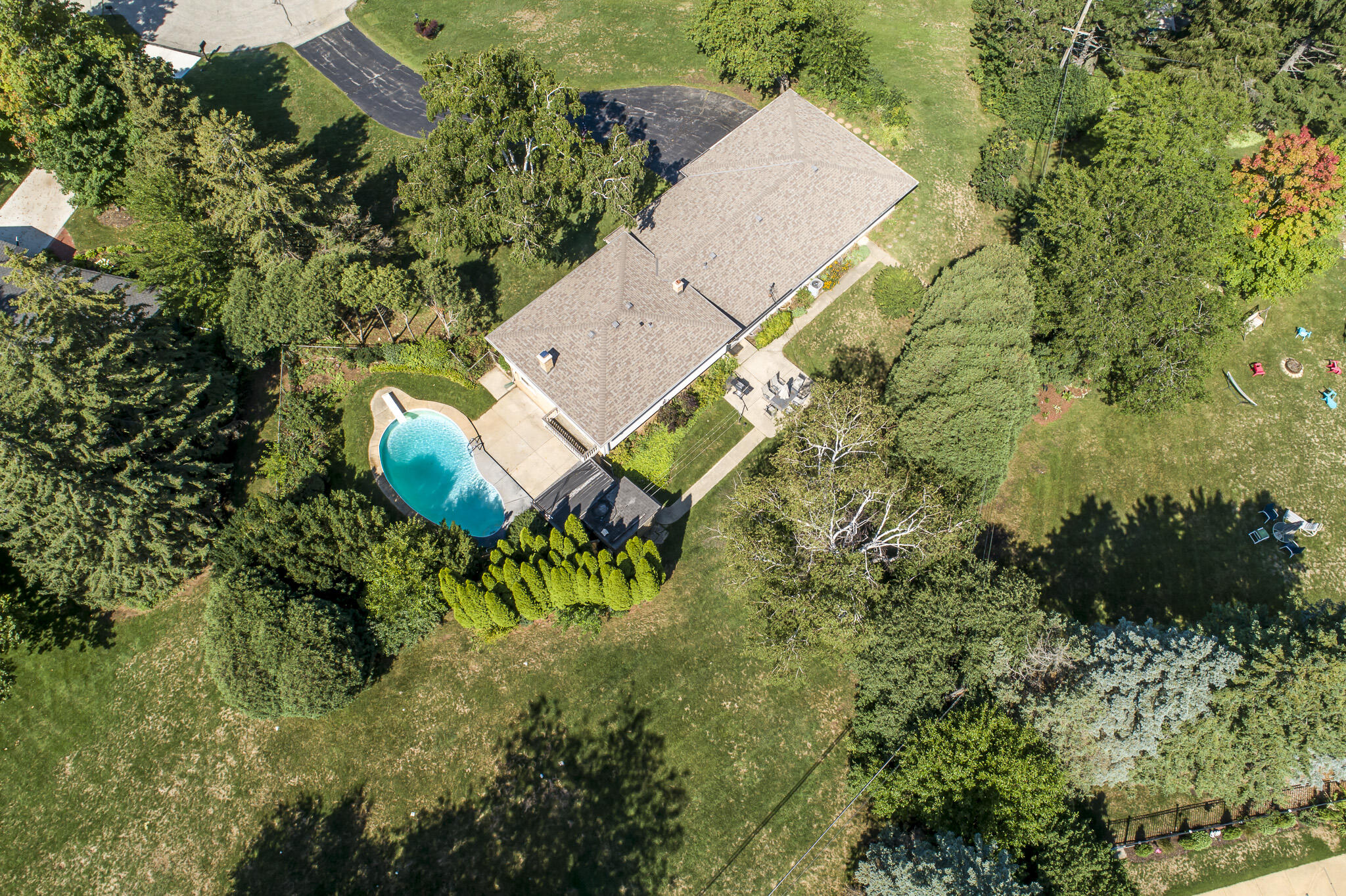 19320 Cromwell Ct E