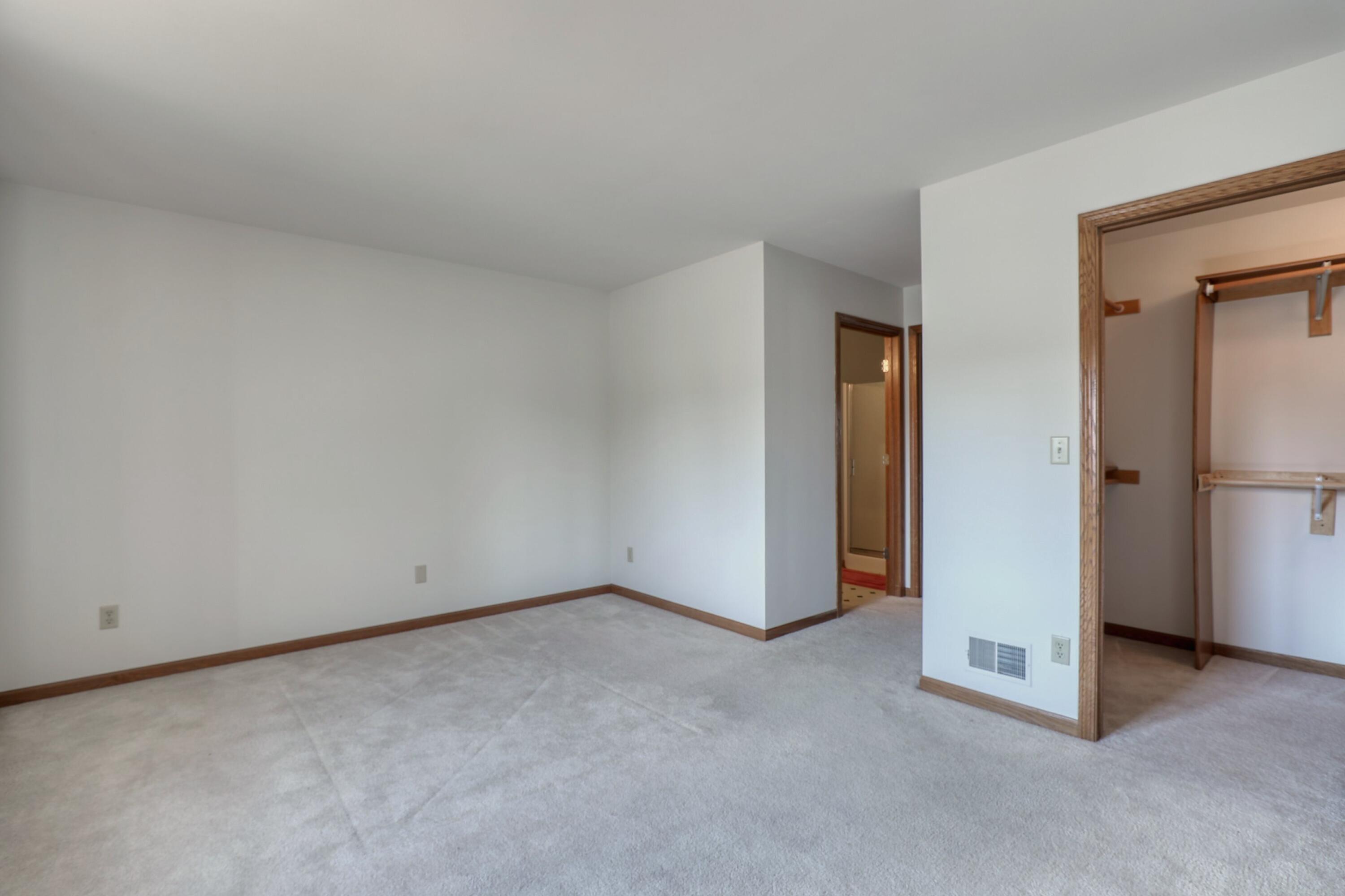 504 Frederick Ct