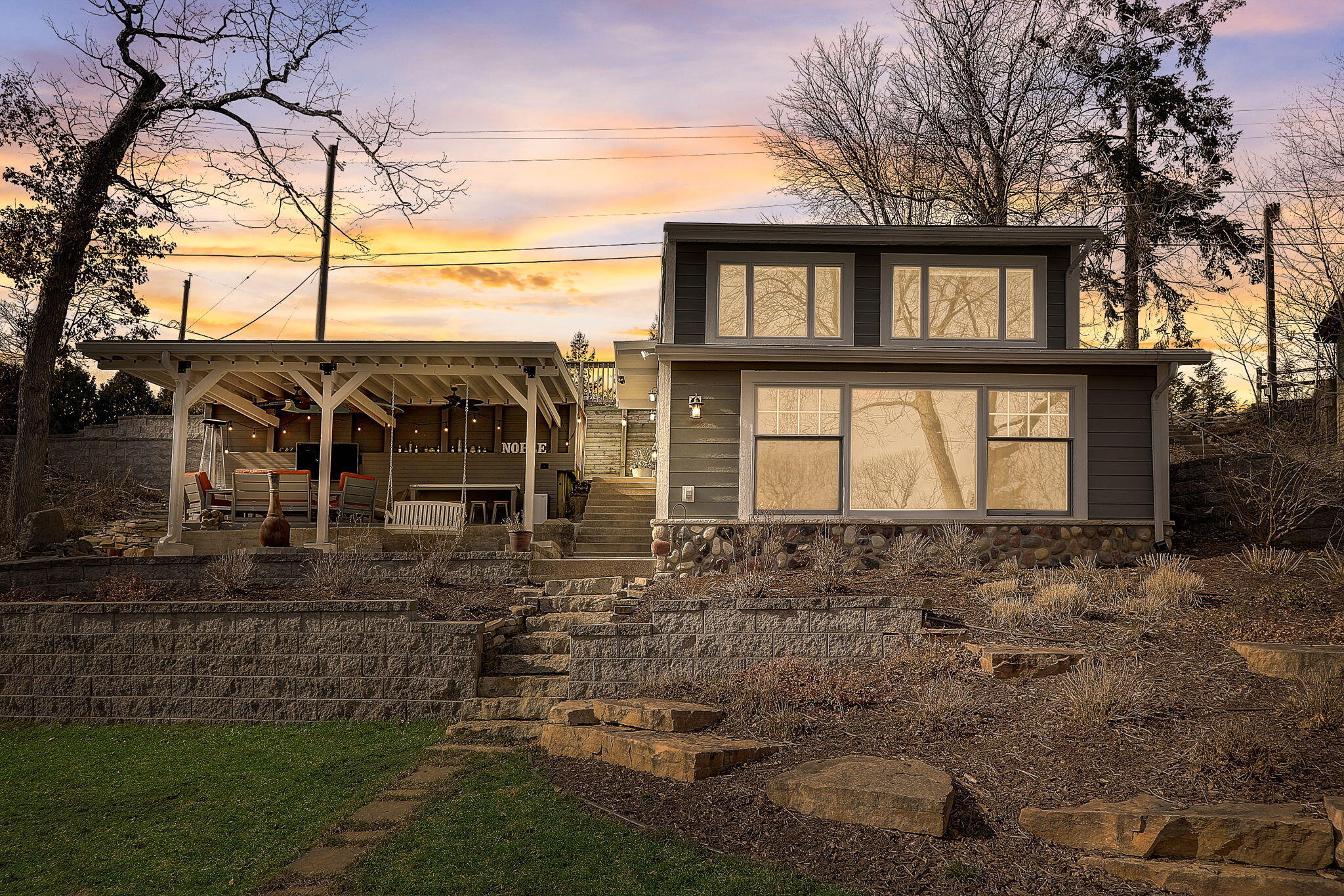 W352N5270 Lake Dr