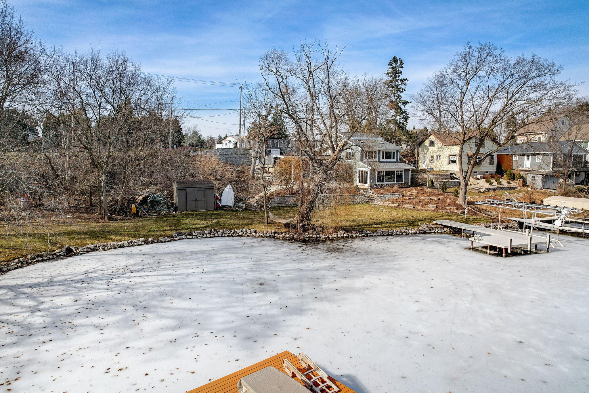 W352N5270 Lake Dr