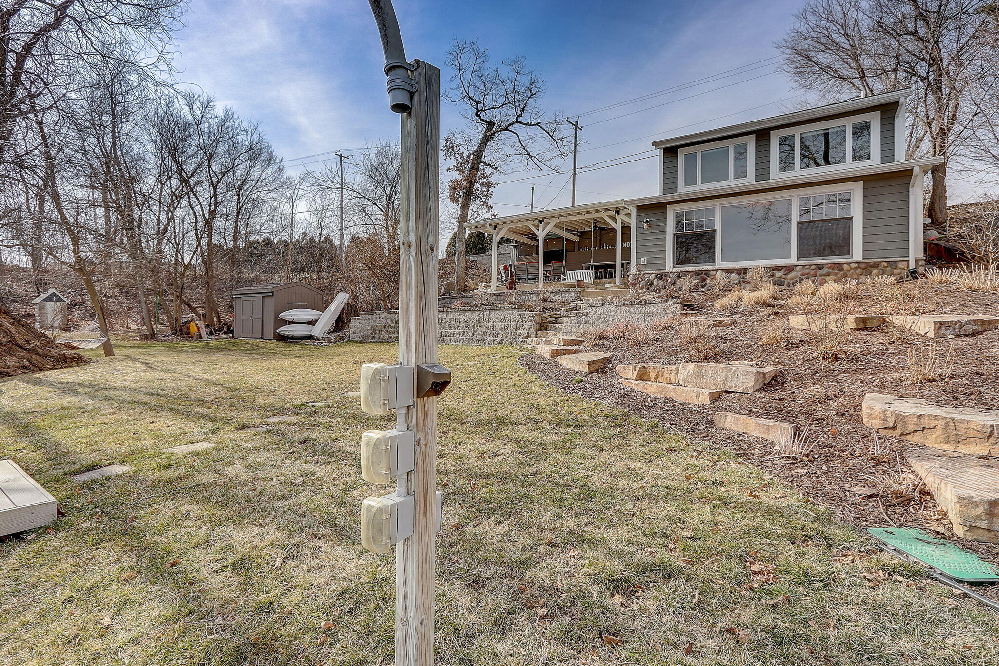 W352N5270 Lake Dr