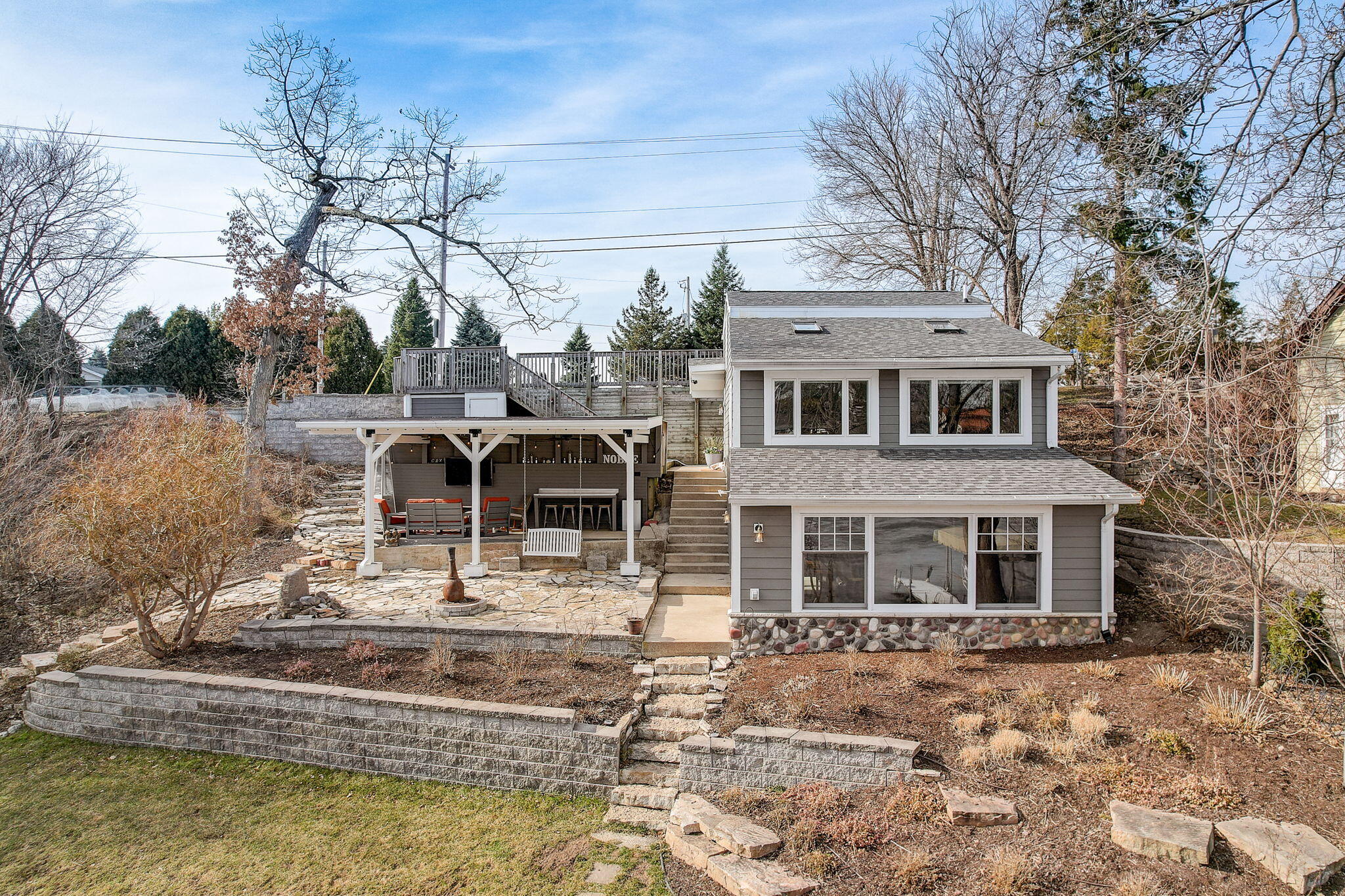 W352N5270 Lake Dr