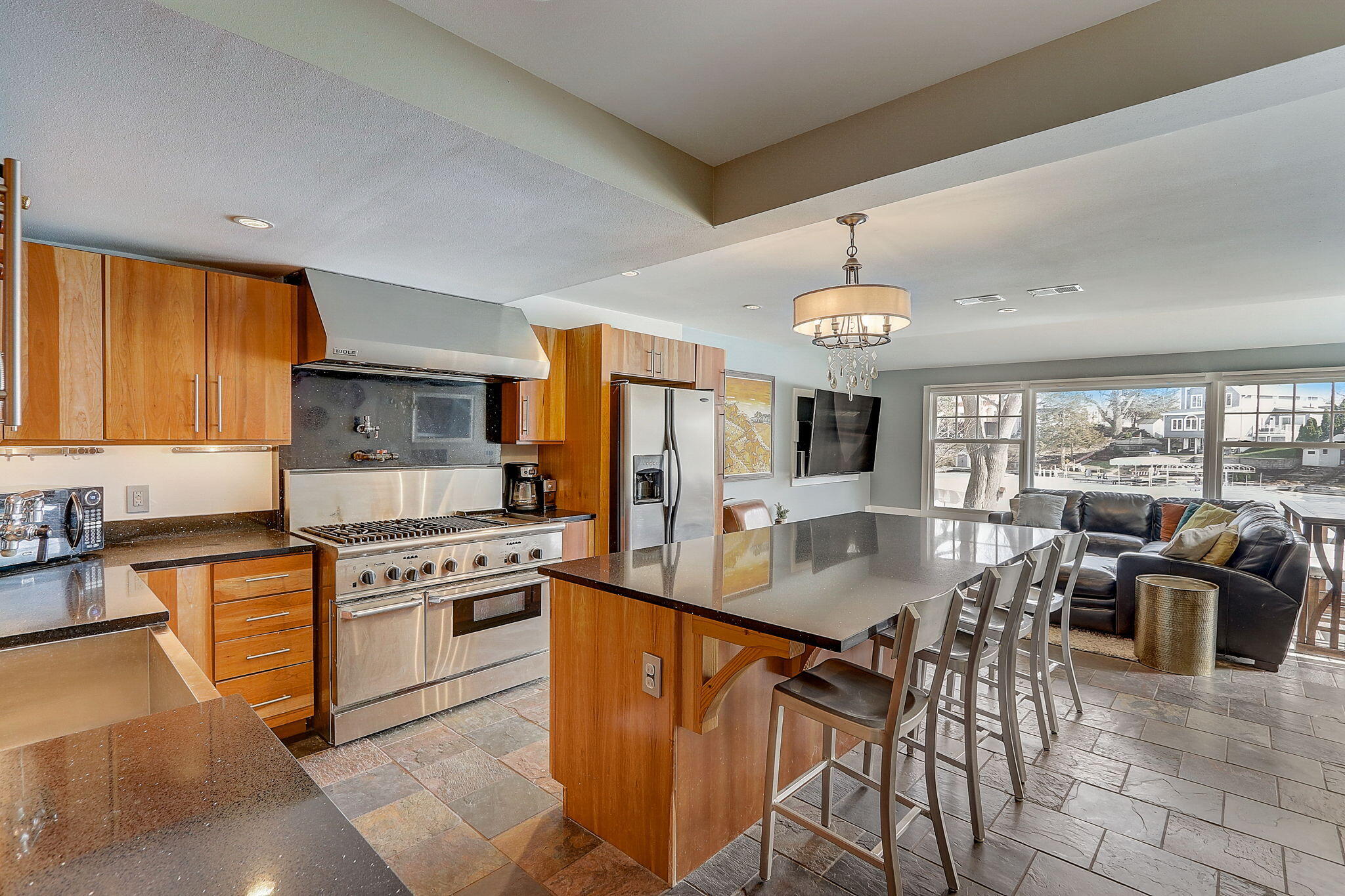 W352N5270 Lake Dr