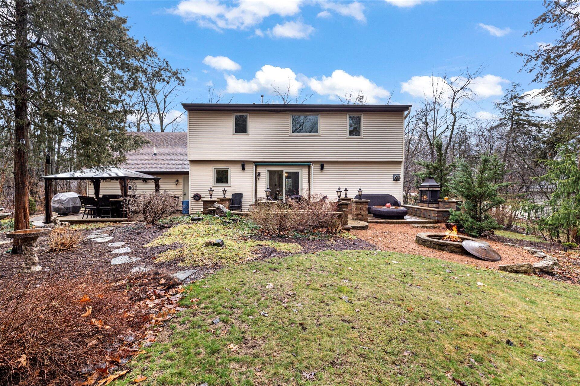 177 Evelyn Ave
