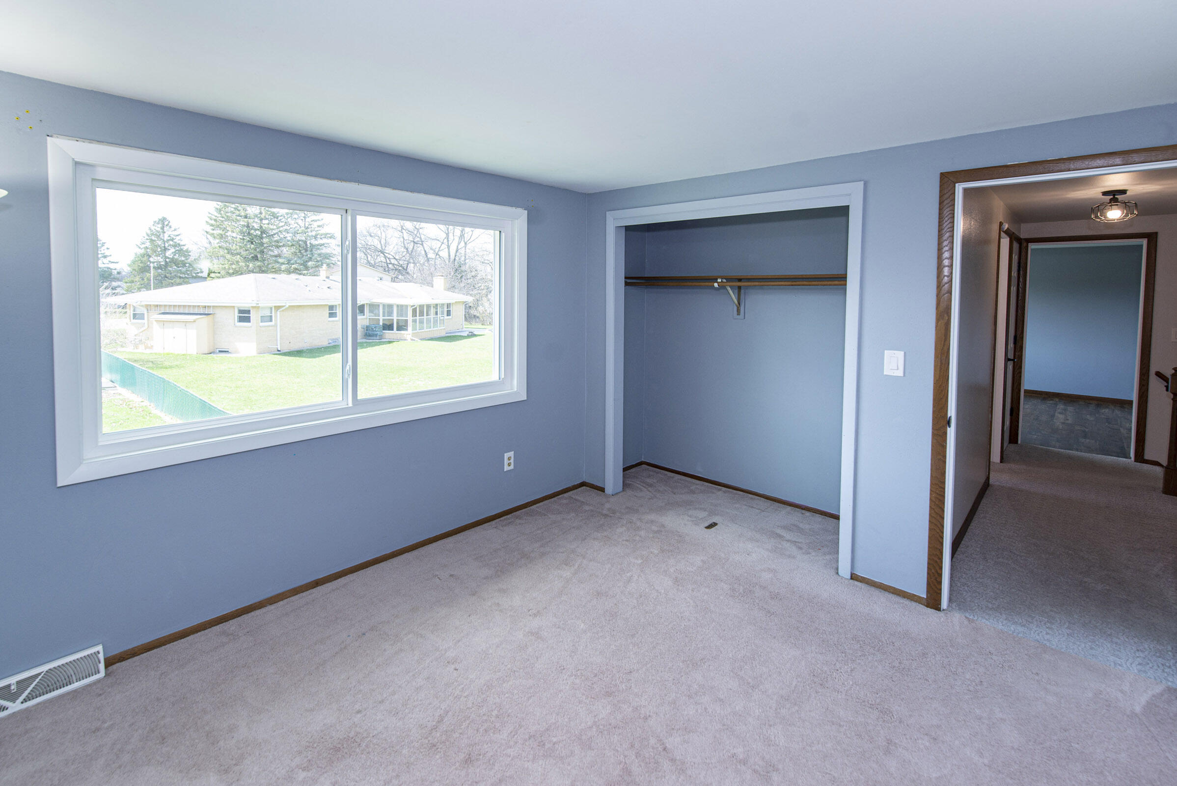 703 Mansfield Ct