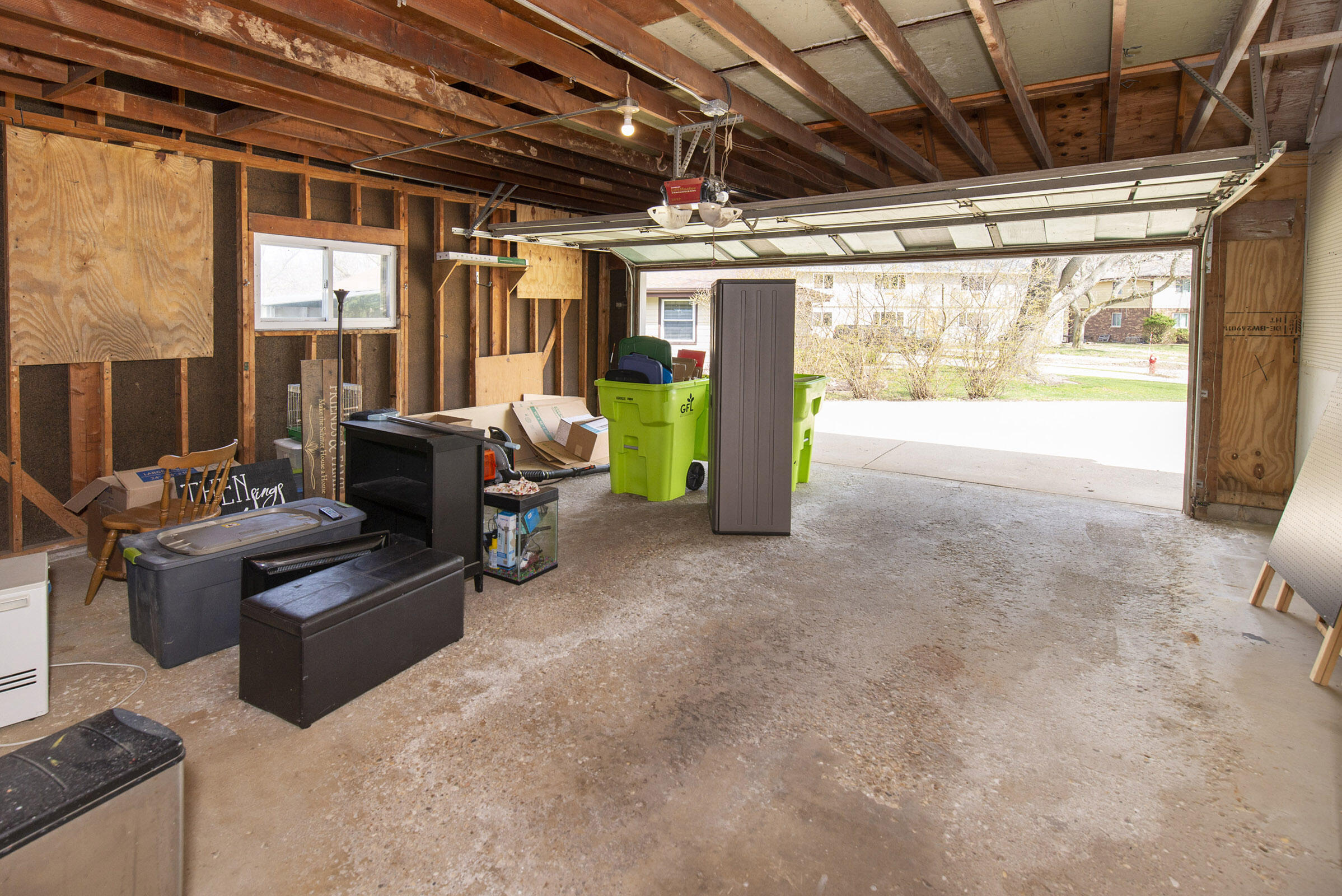 703 Mansfield Ct