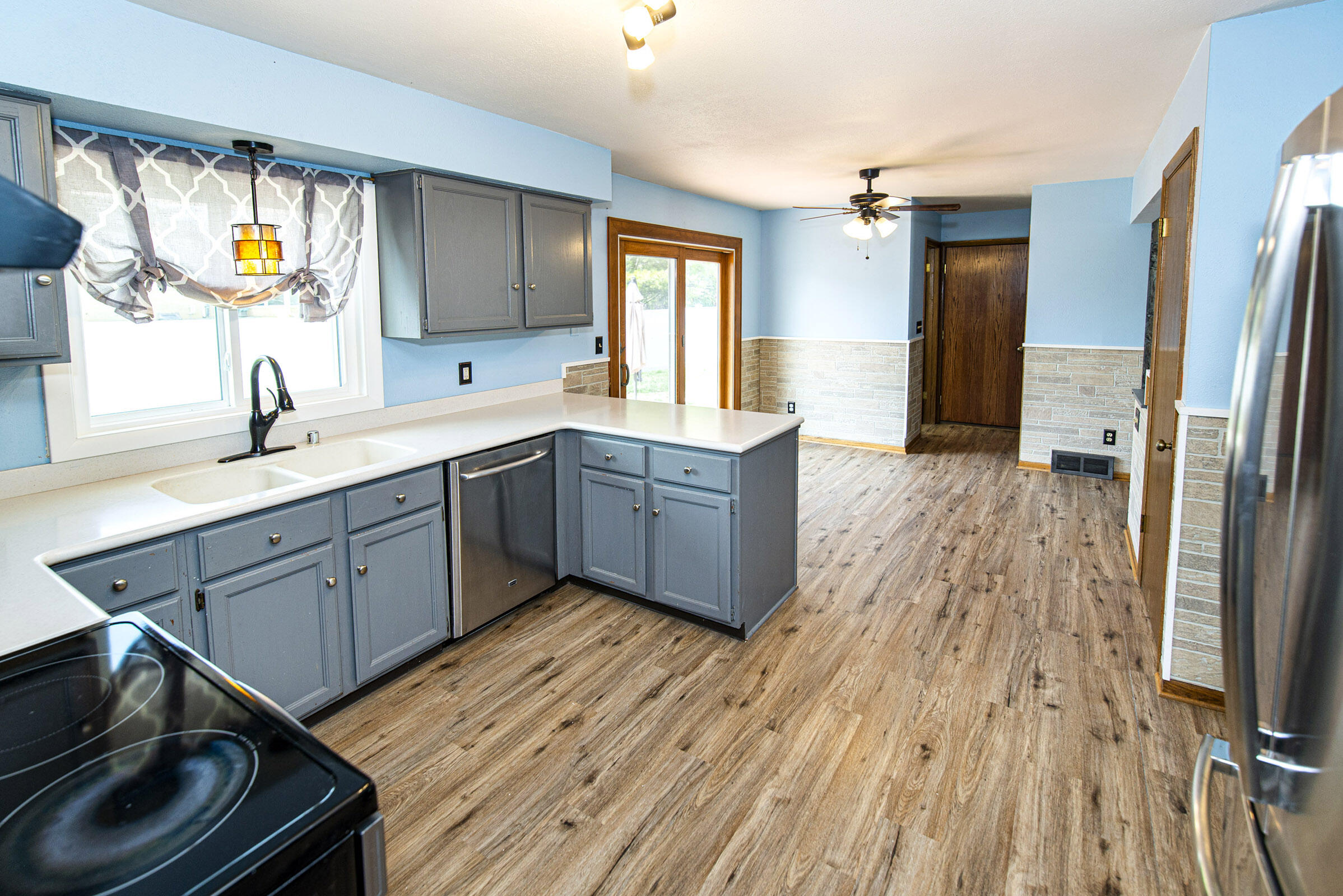 703 Mansfield Ct