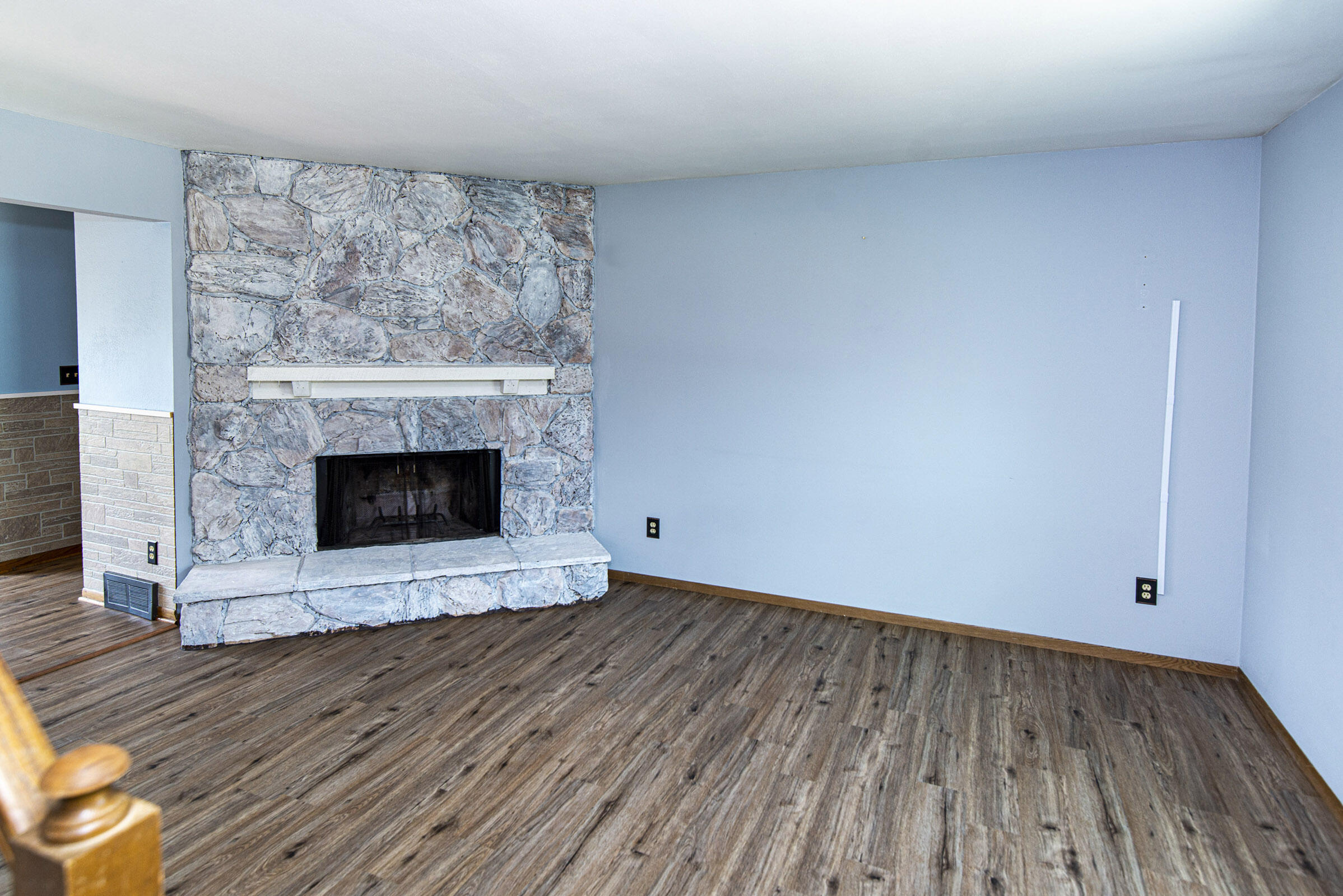 703 Mansfield Ct