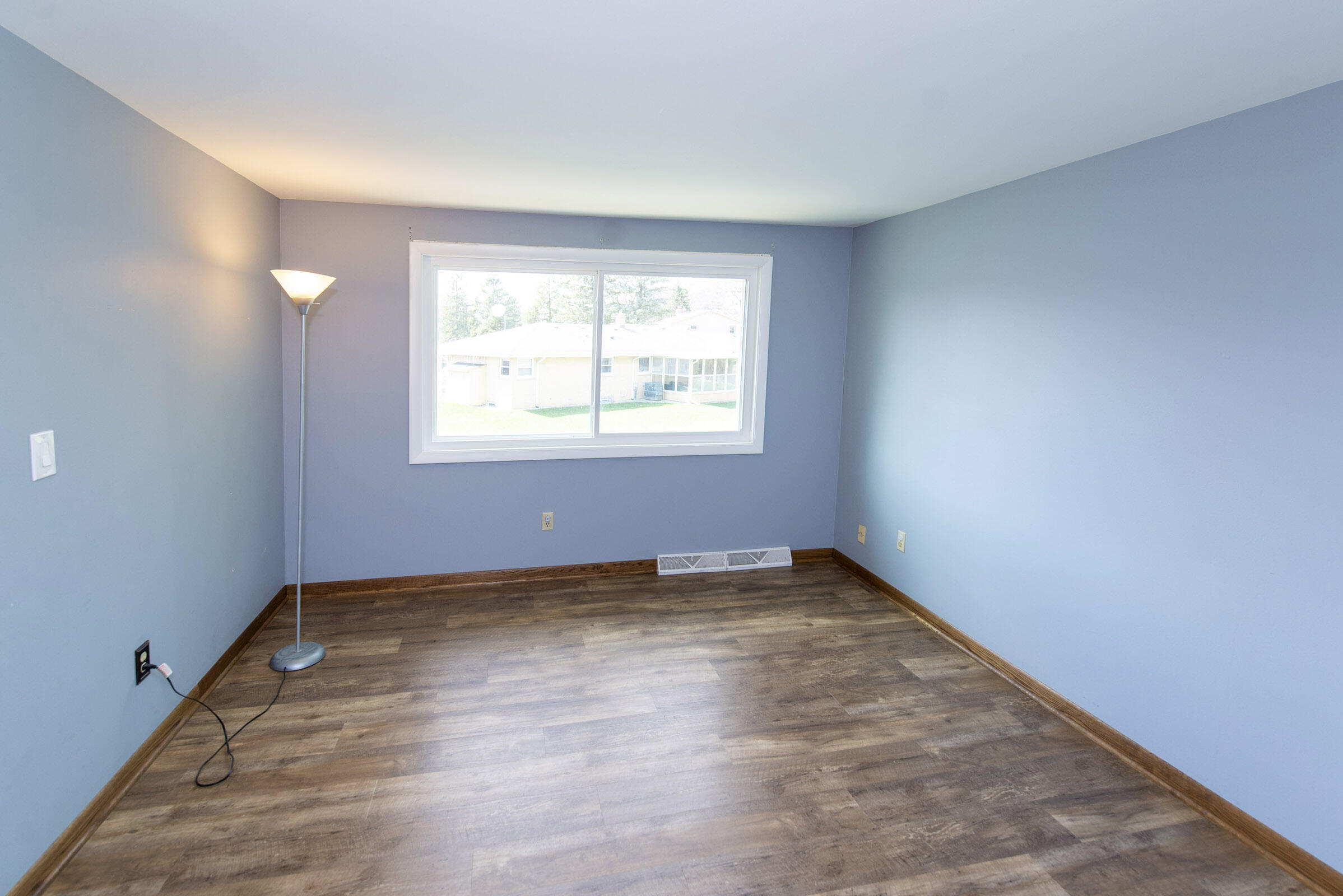 703 Mansfield Ct