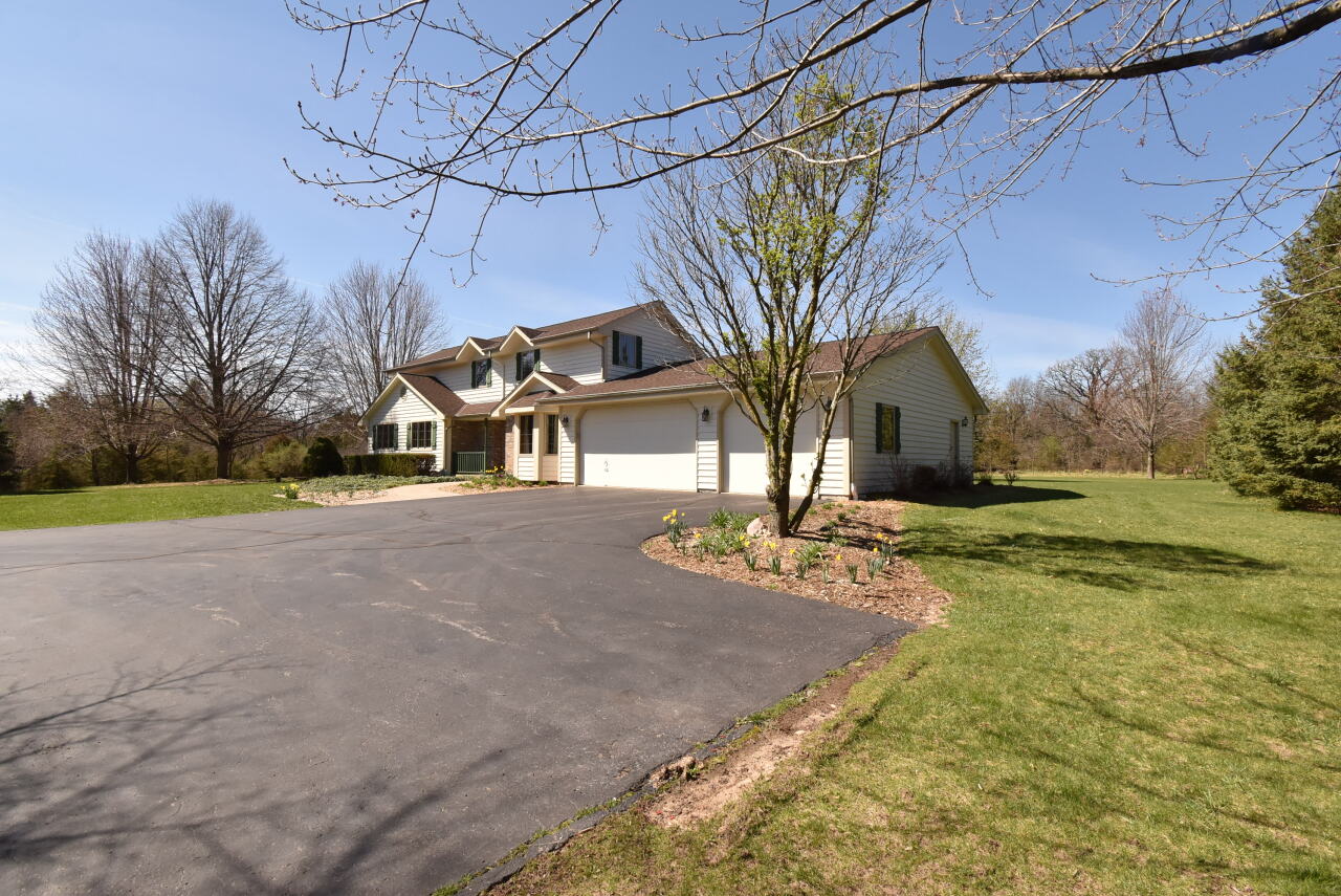 35490 S Opengate Ct