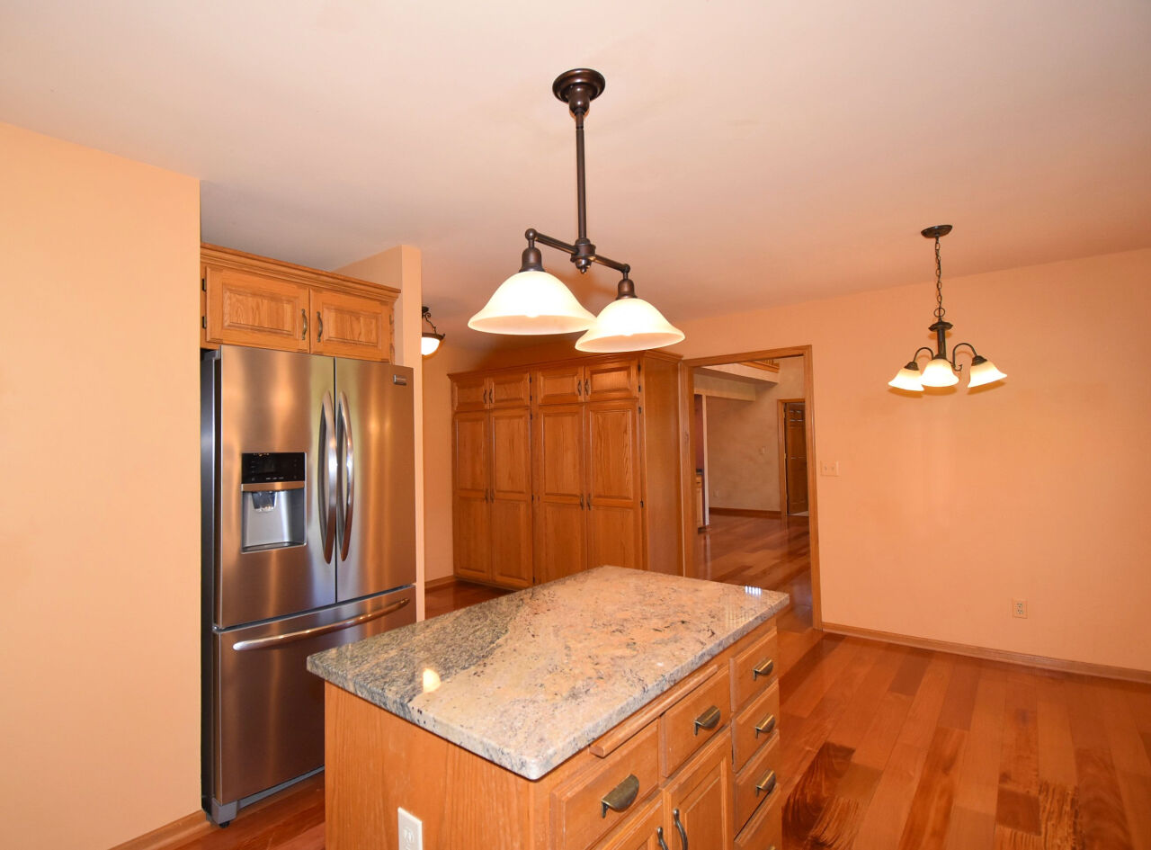 35490 S Opengate Ct