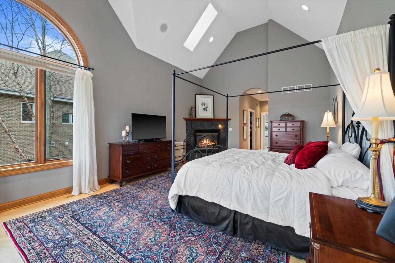 W343N5212 Gietzen ROAD