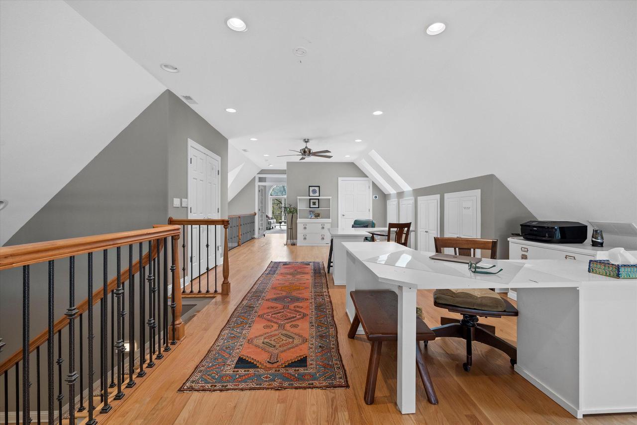 W343N5212 Gietzen ROAD